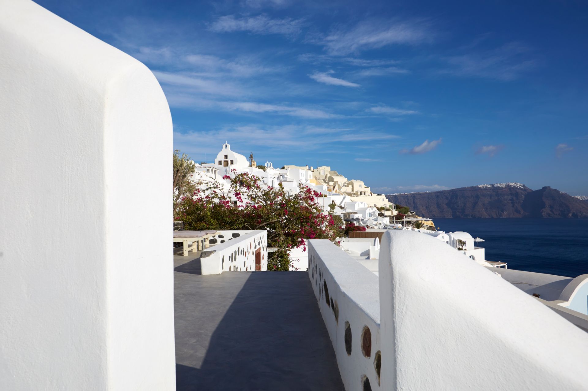 Atrina Santorini