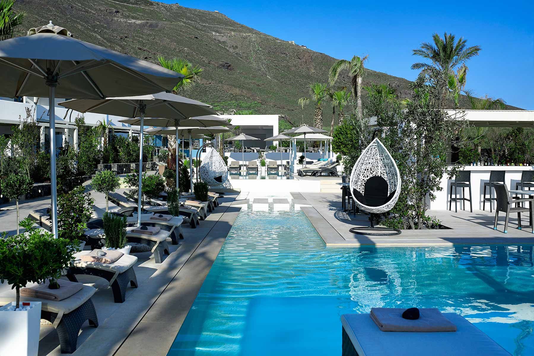 Aurora Luxury Suites Santorini