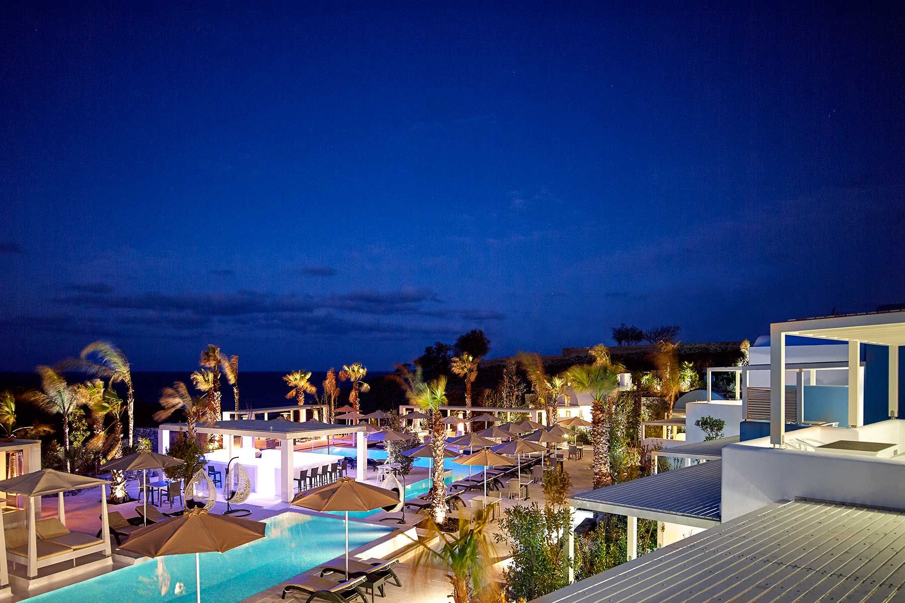 Aurora Luxury Suites Santorini