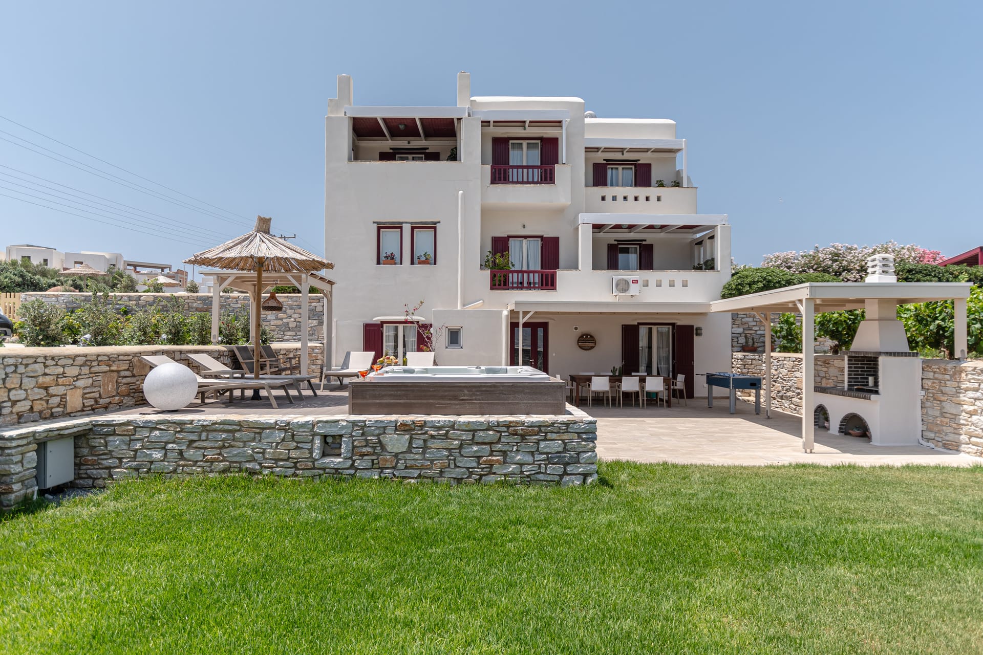 Aurora Villas