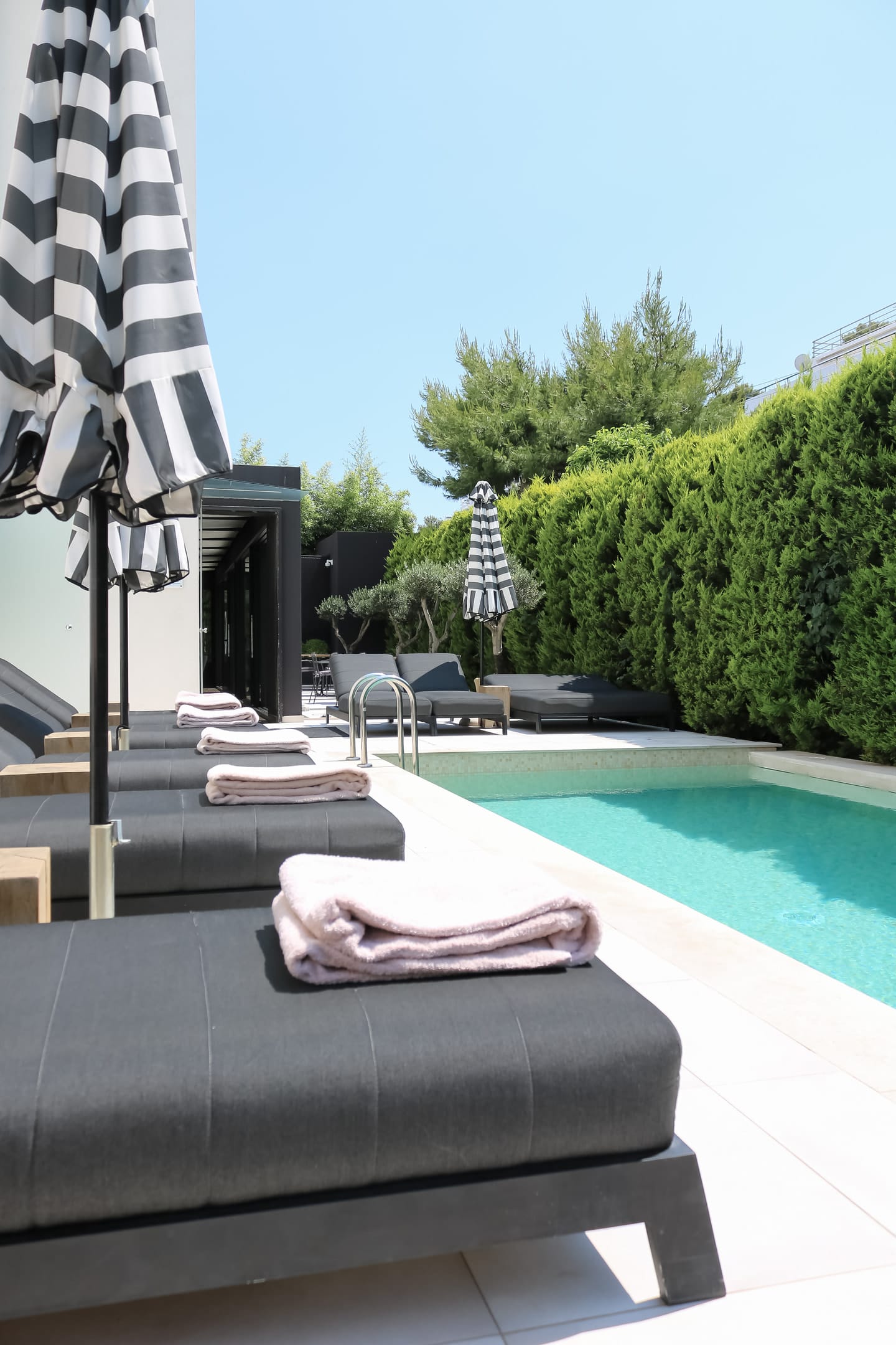 Azur Hotel Vouliagmeni