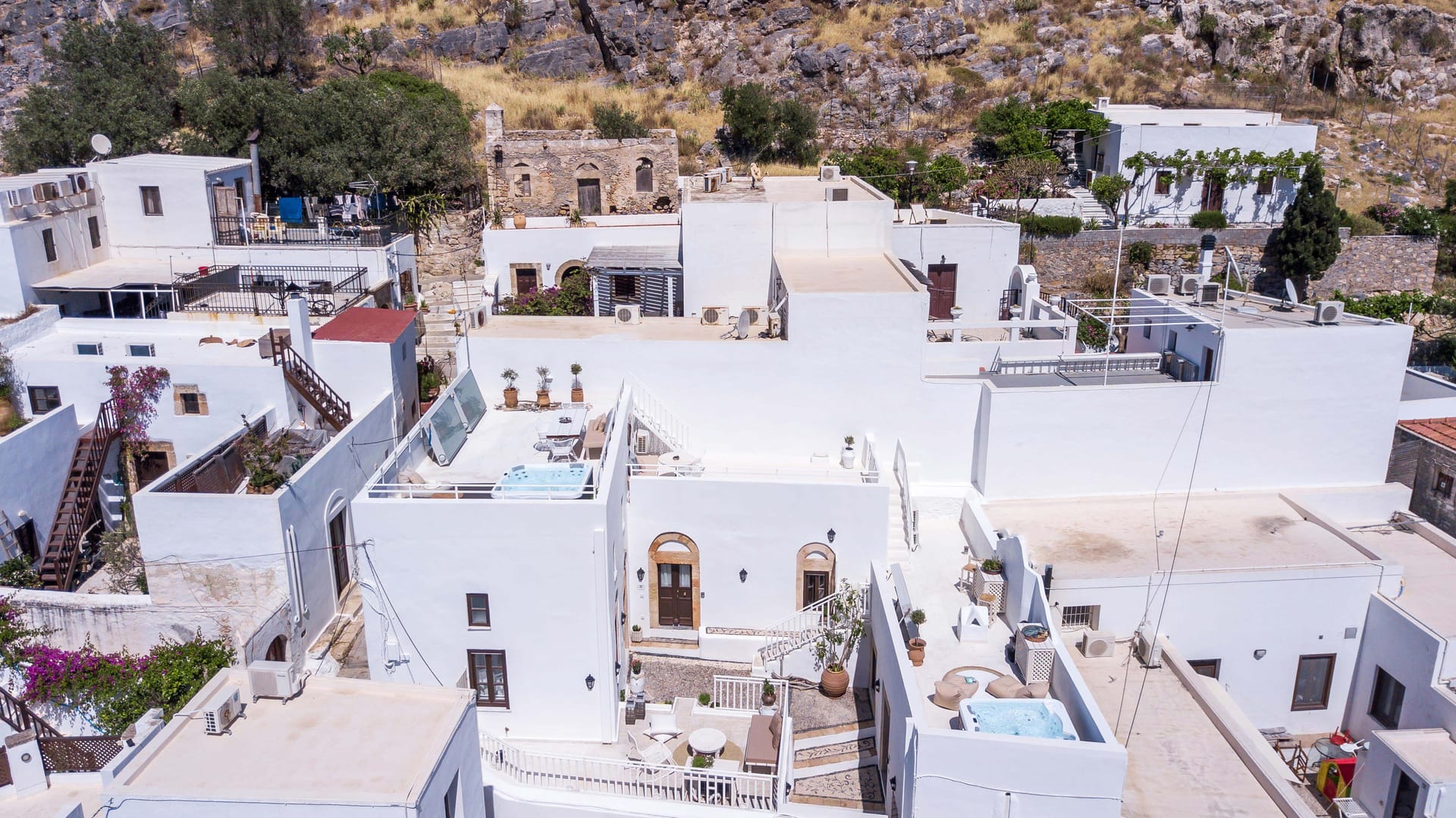 Bliss & Heritage Luxury Suites