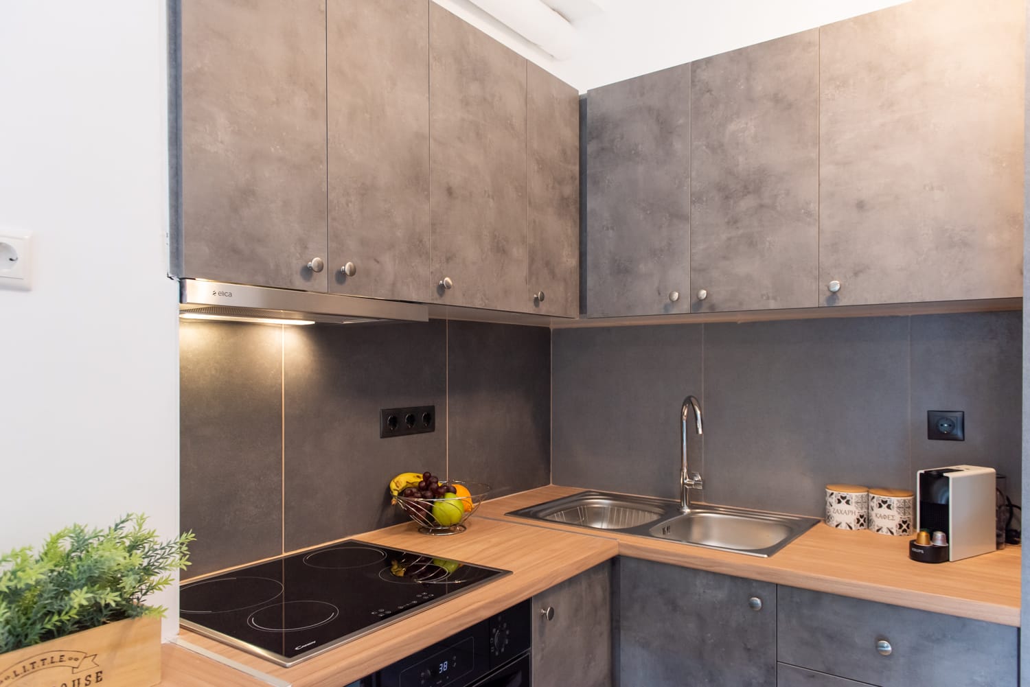 Blue Ark Boho Stay at Acropolis