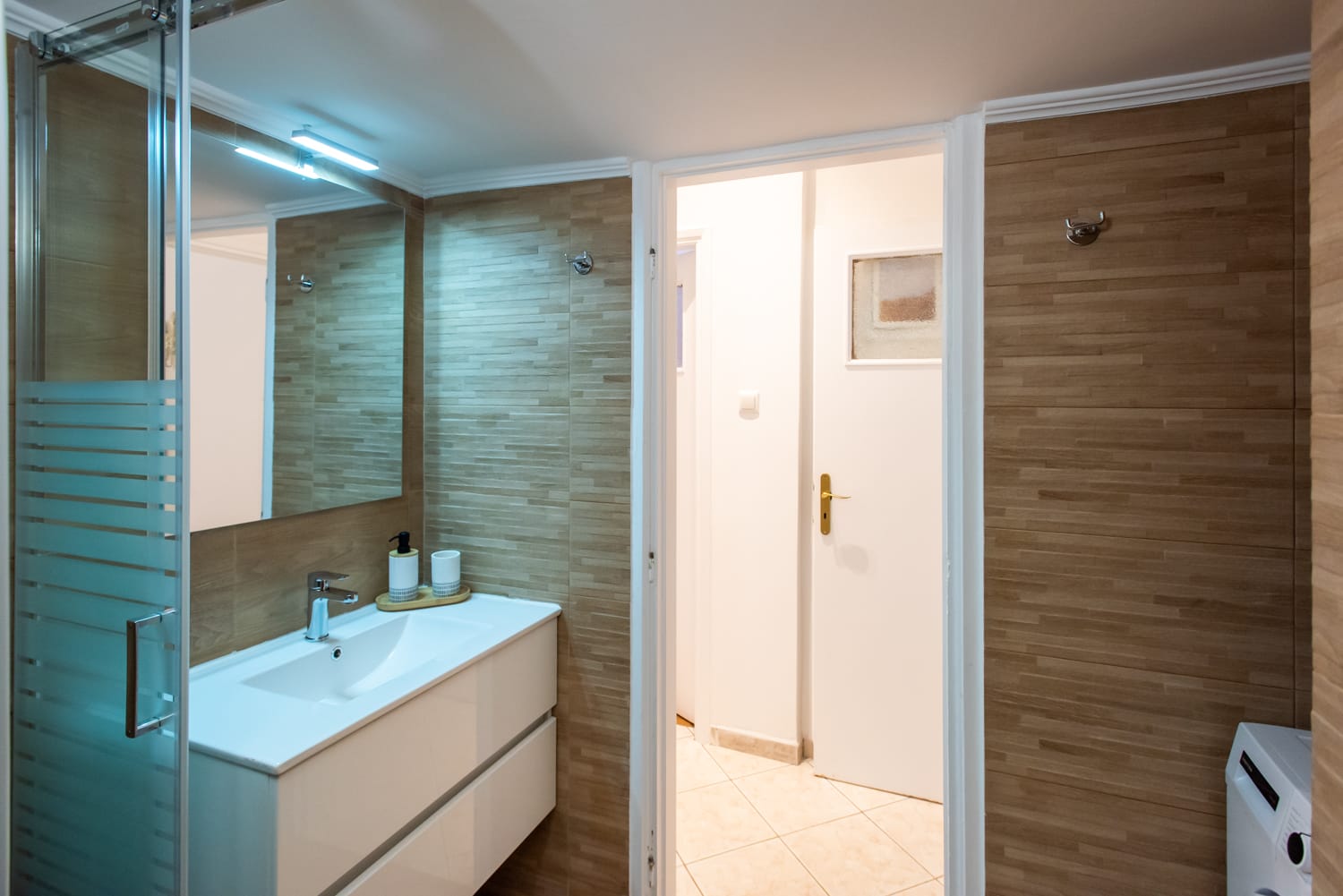 Blue Ark Boho Stay at Acropolis
