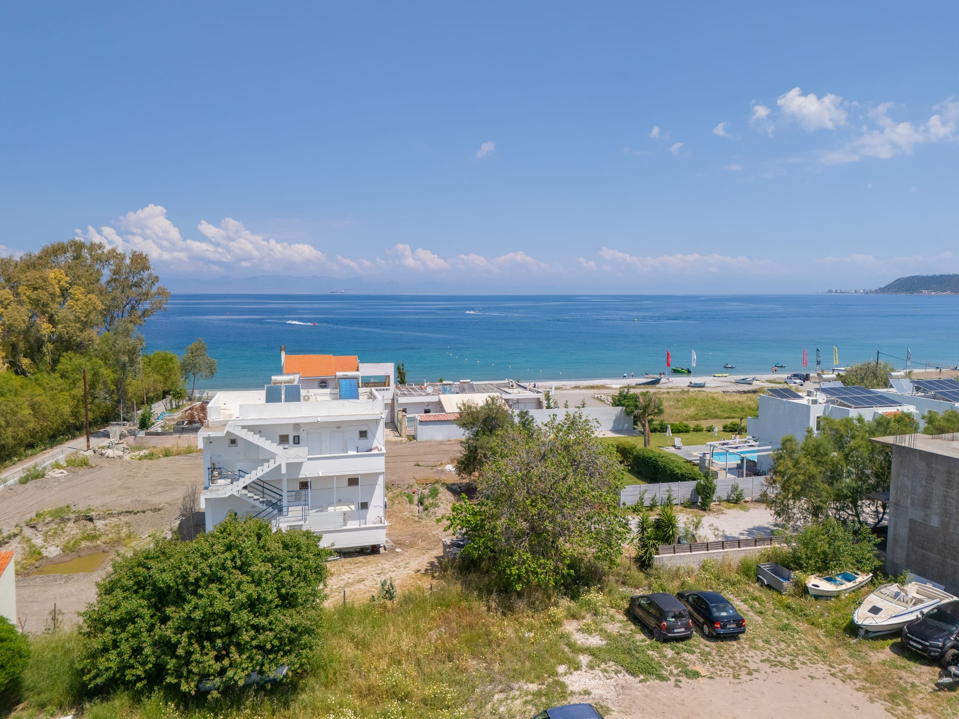 Blue Wave Suites Ixia