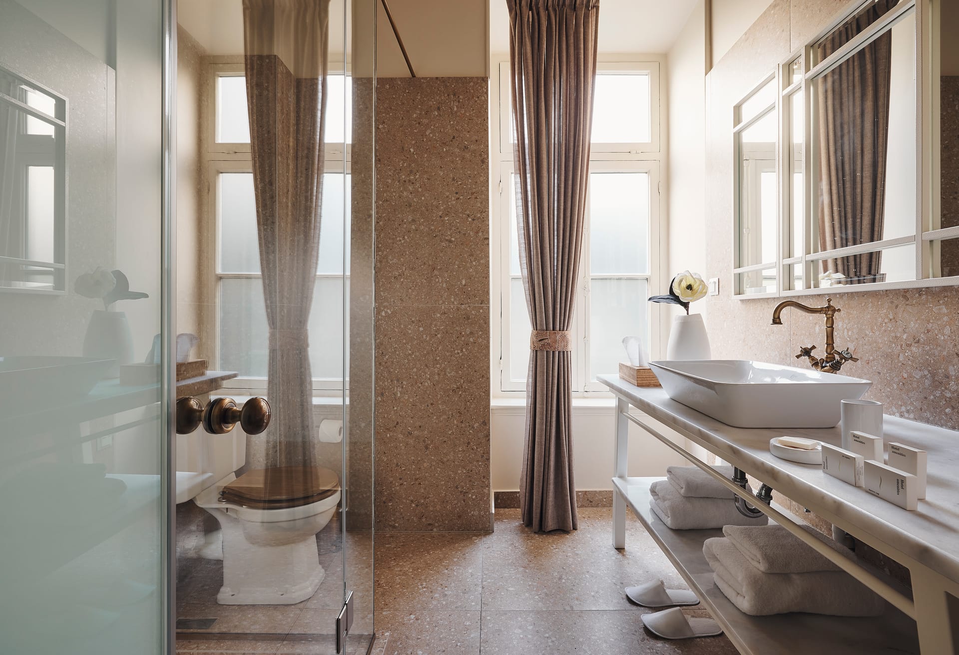 Bohemian Suites Athens – Maison Hotel  Adults Only