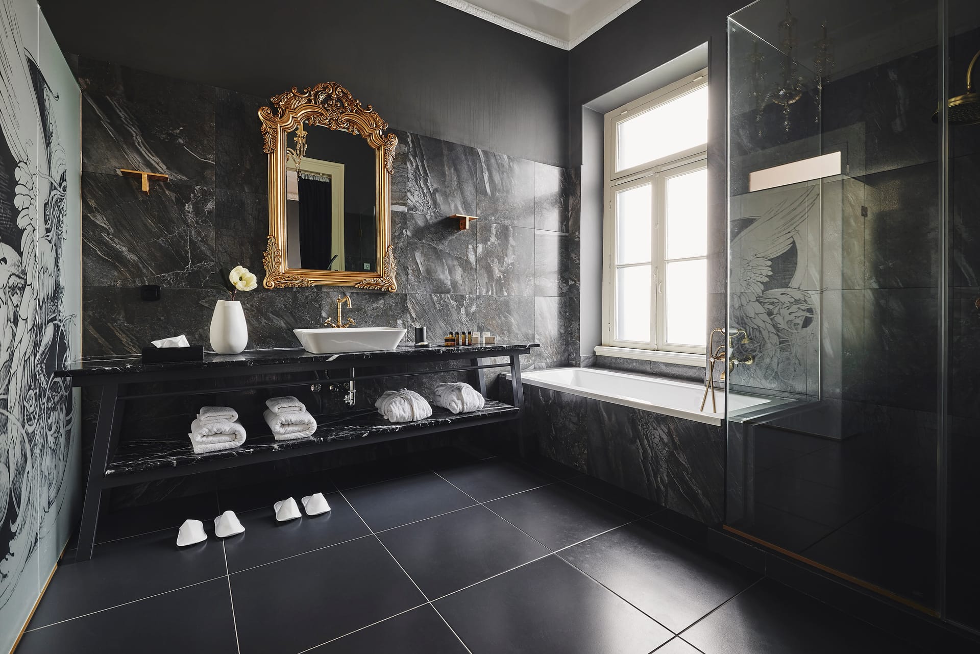 Bohemian Suites Athens – Maison Hotel  Adults Only