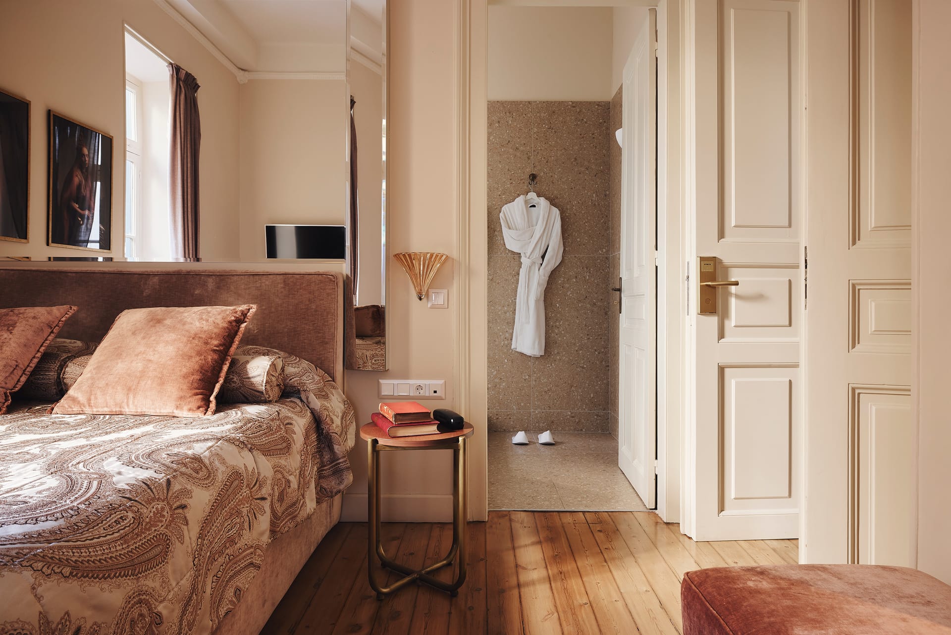 Bohemian Suites Athens – Maison Hotel  Adults Only