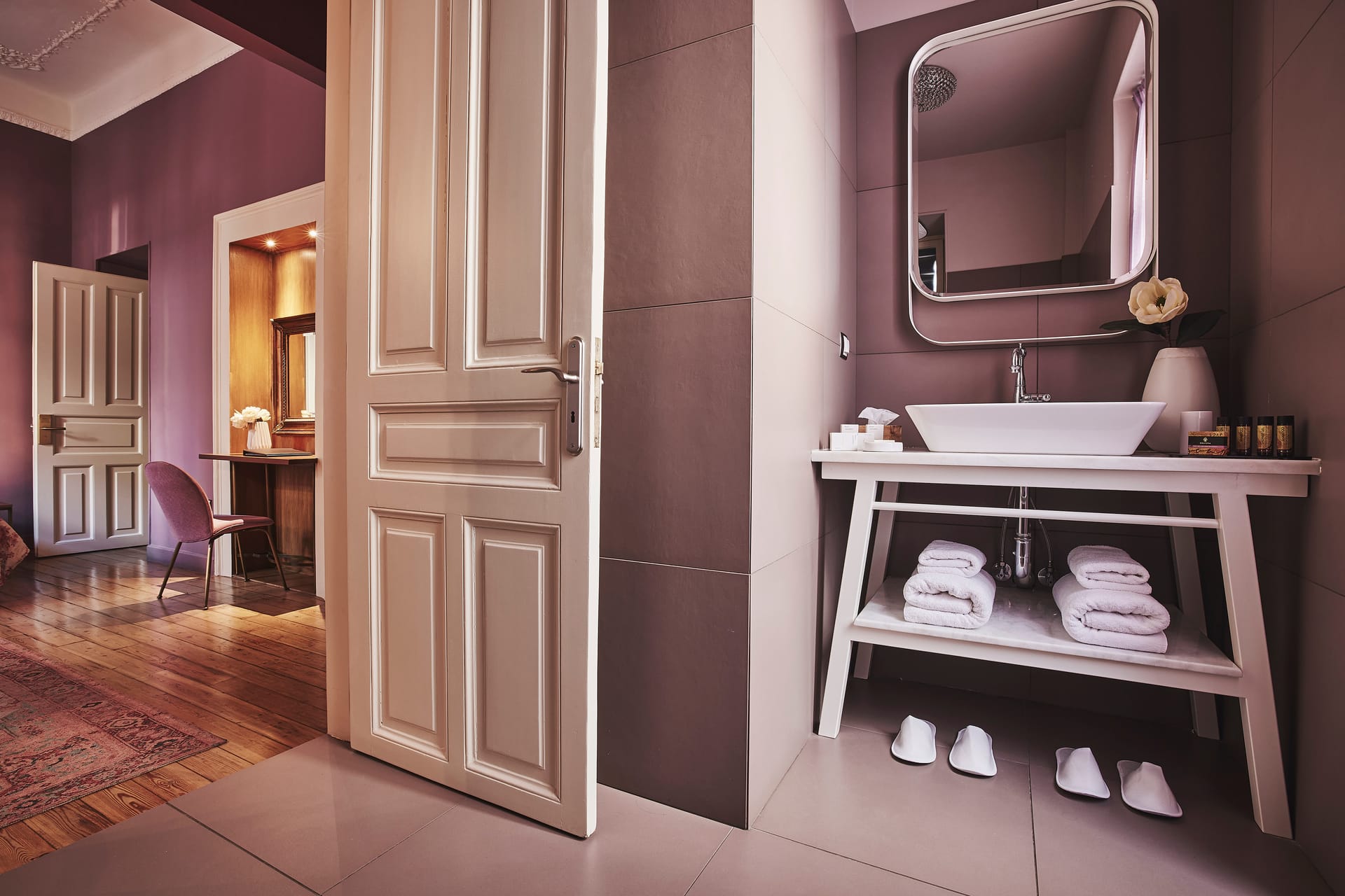 Bohemian Suites Athens – Maison Hotel  Adults Only