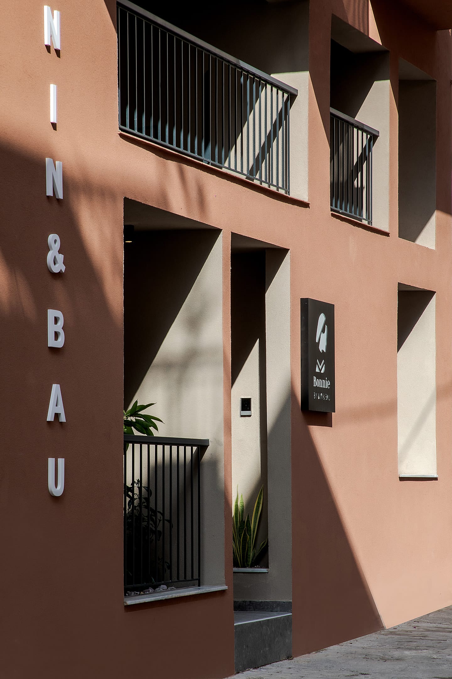 Bonnie Athens Hotel by Nin&Bau