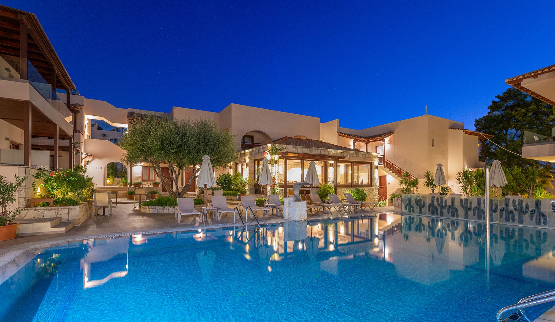 Cactus Beach Hotel