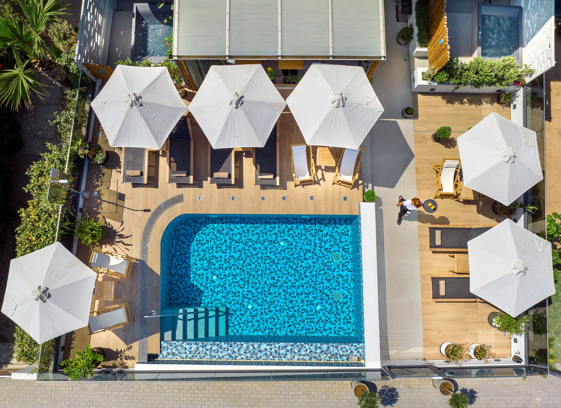 Calla Luxury Seafront Suites