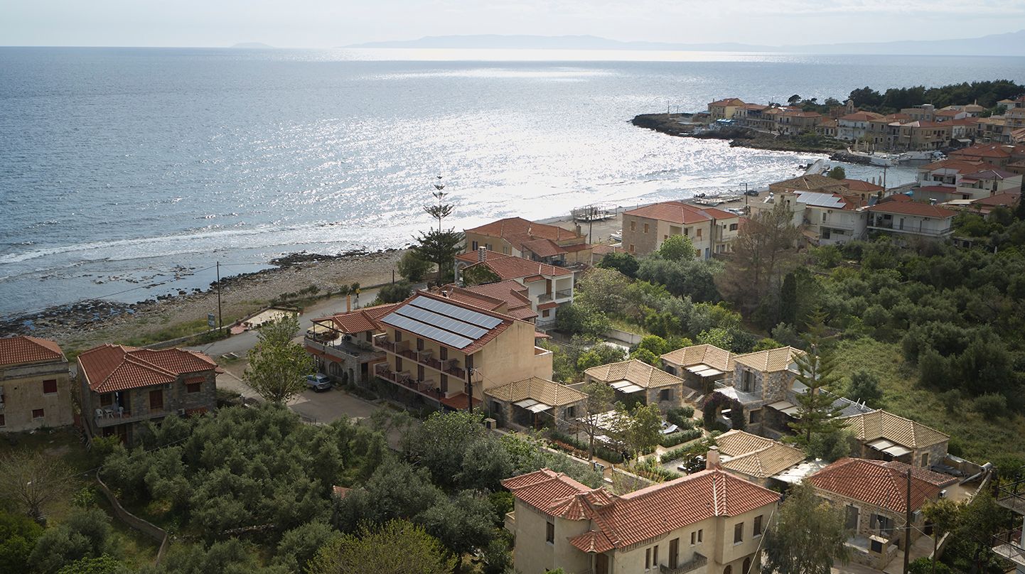 Calme Suites Mani