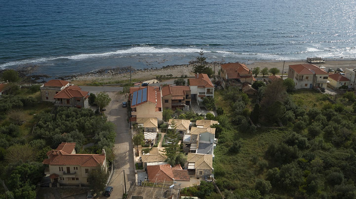 Calme Suites Mani