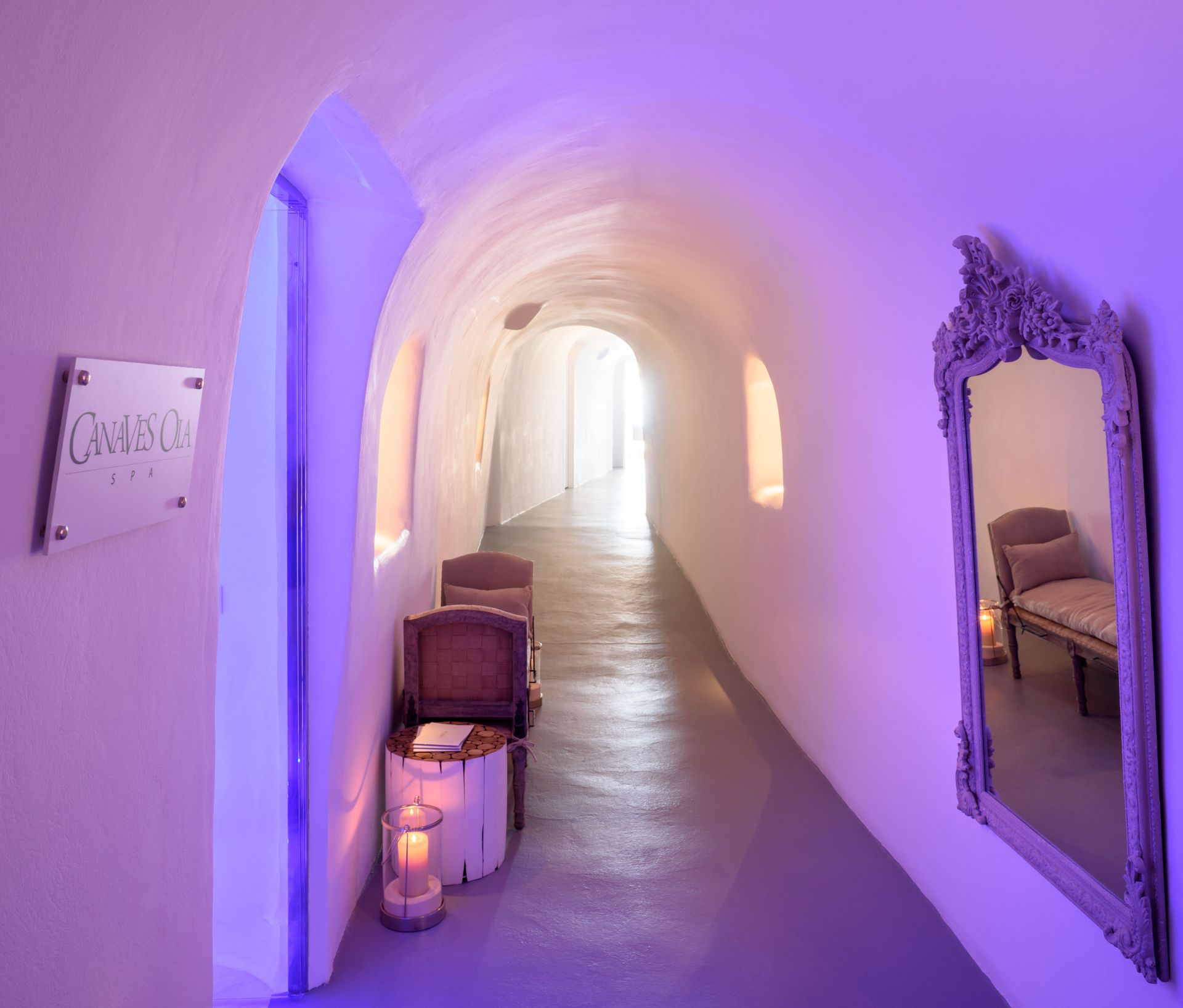 Canaves Oia Suites