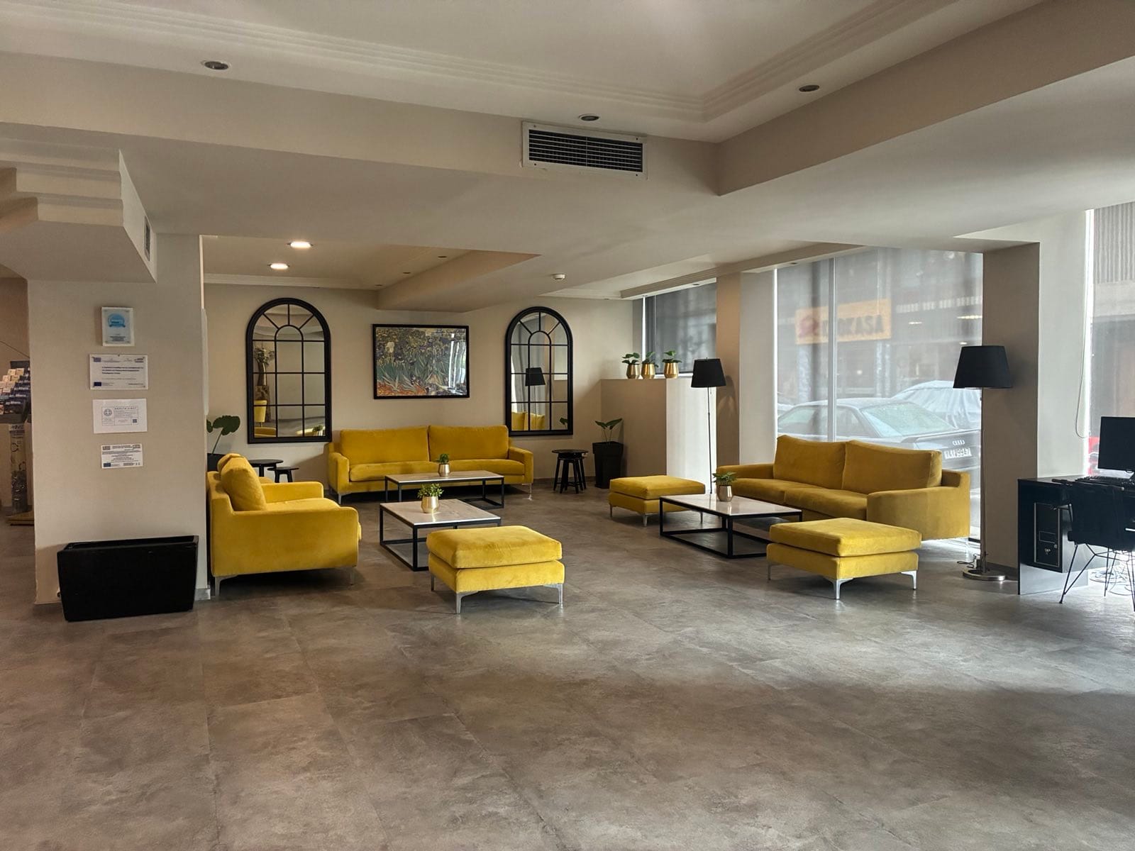 Candia Hotel