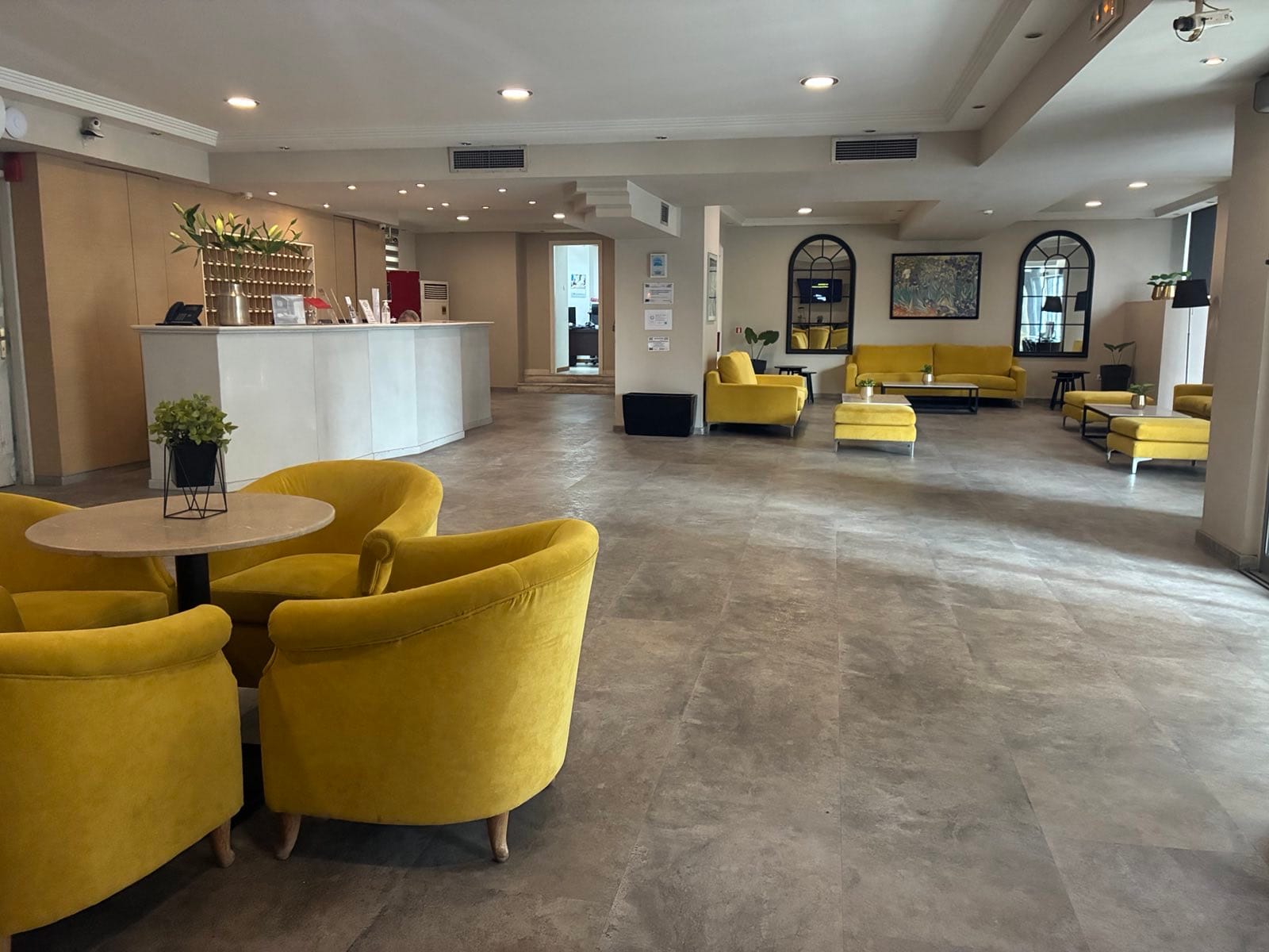Candia Hotel