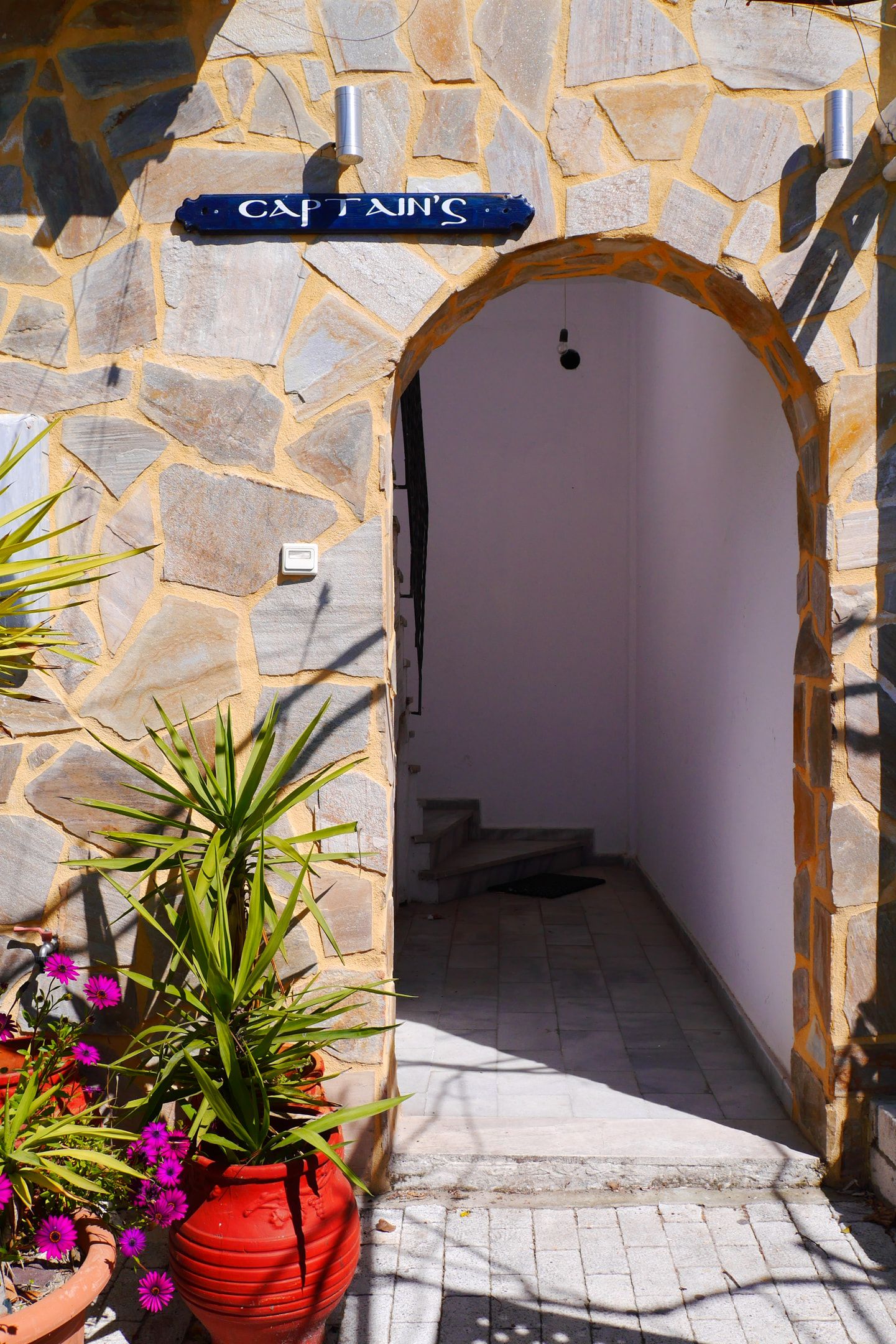 Captain Beach Boutique Apartments