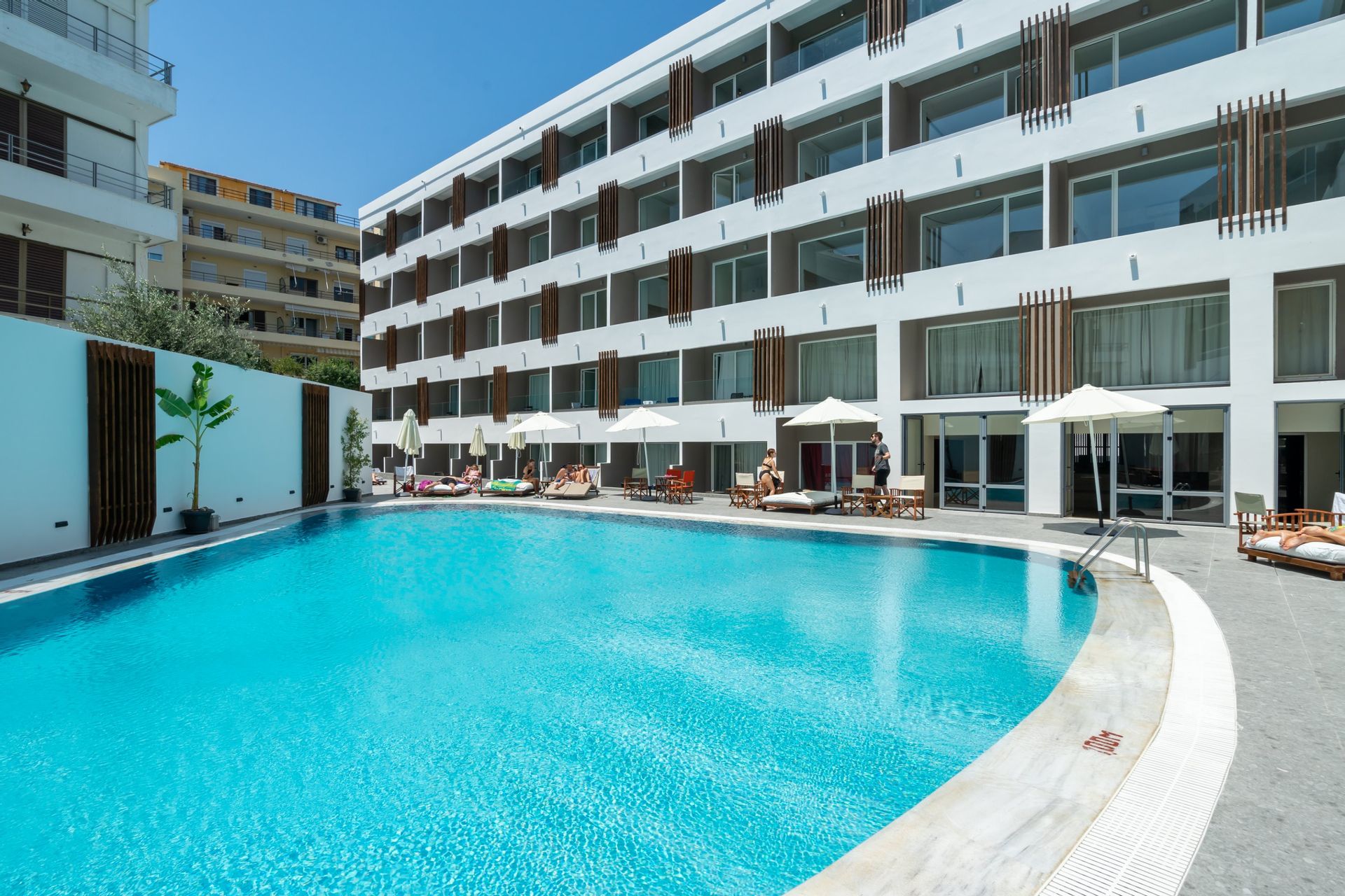 Castellum Suites