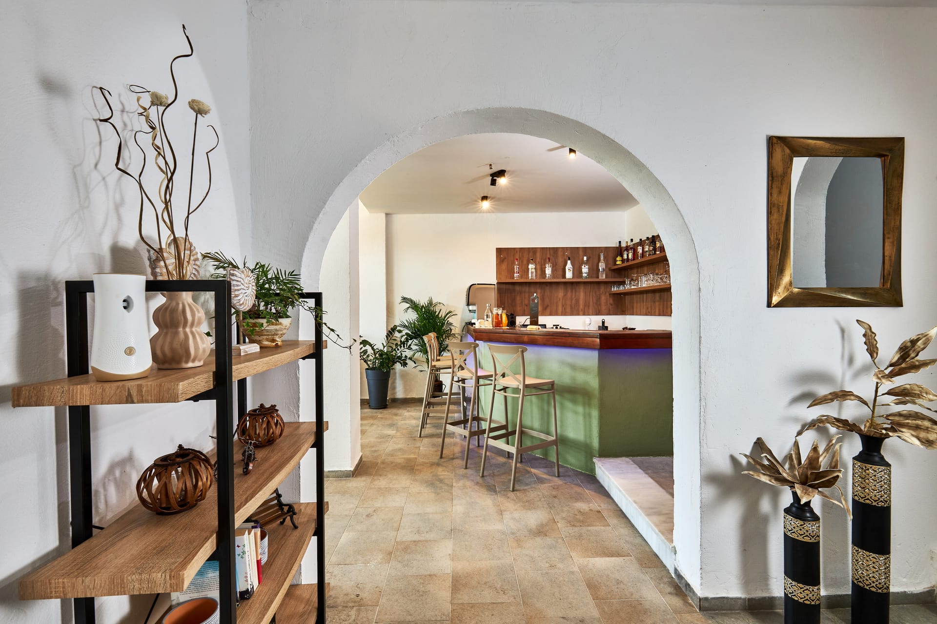 Charm Hotel