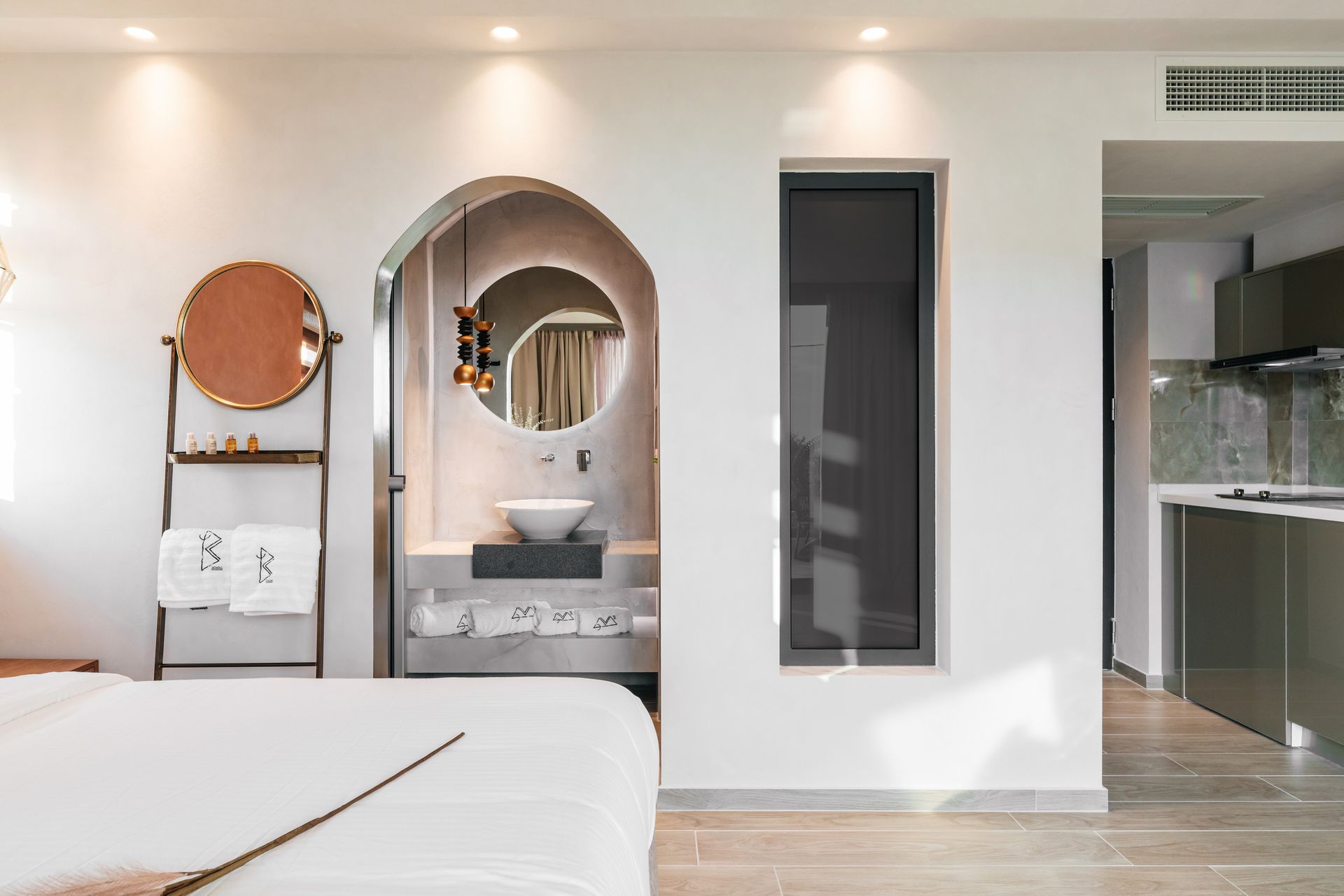 Cocooning Suites by Blue Carpet
