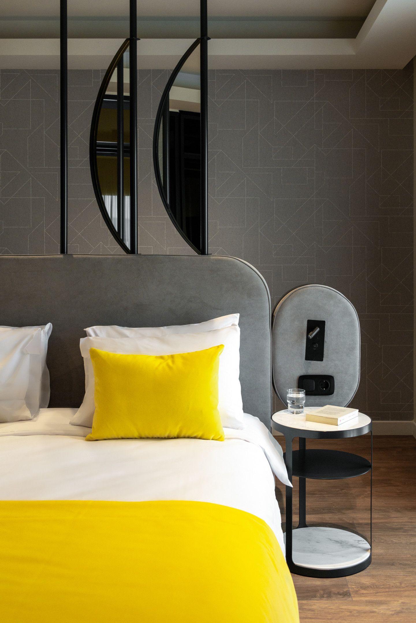 COLORS Hotel Athens