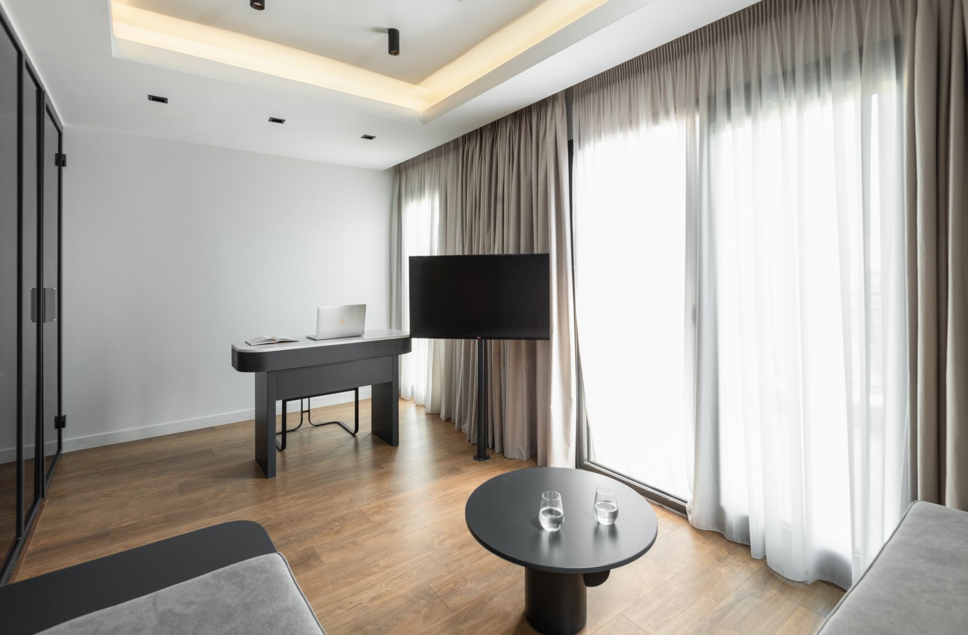 COLORS Hotel Athens