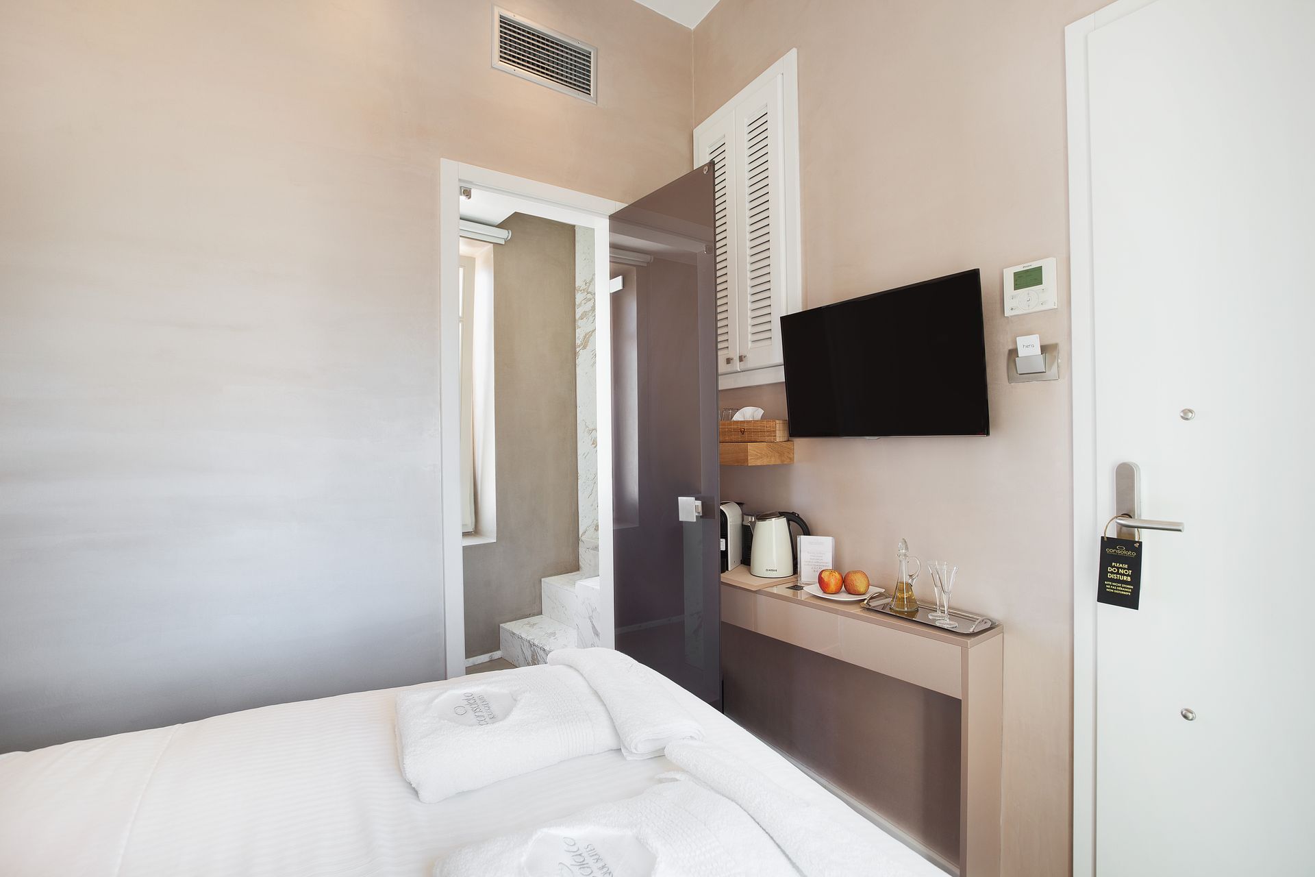 Consolato Boutique Suites