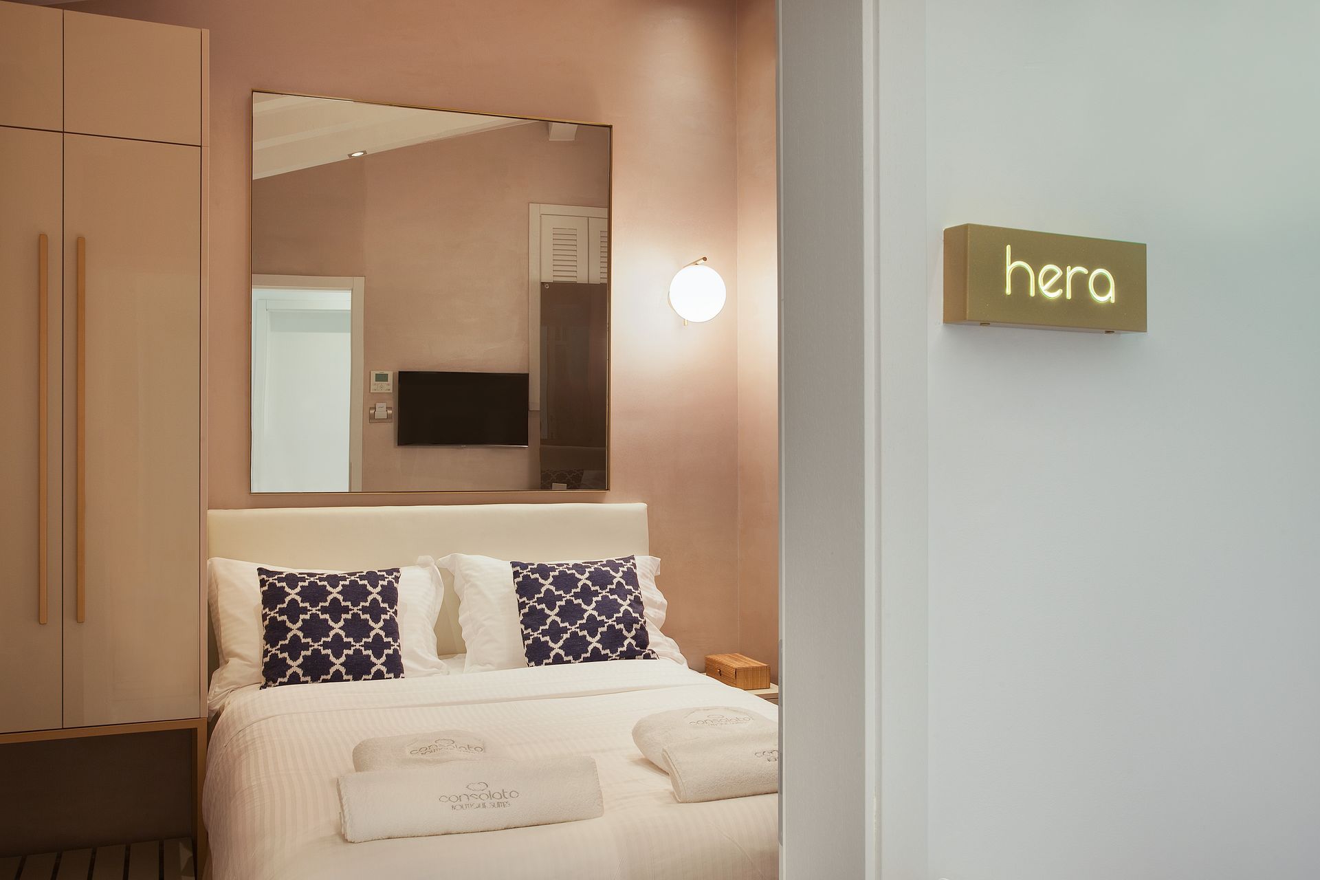 Consolato Boutique Suites