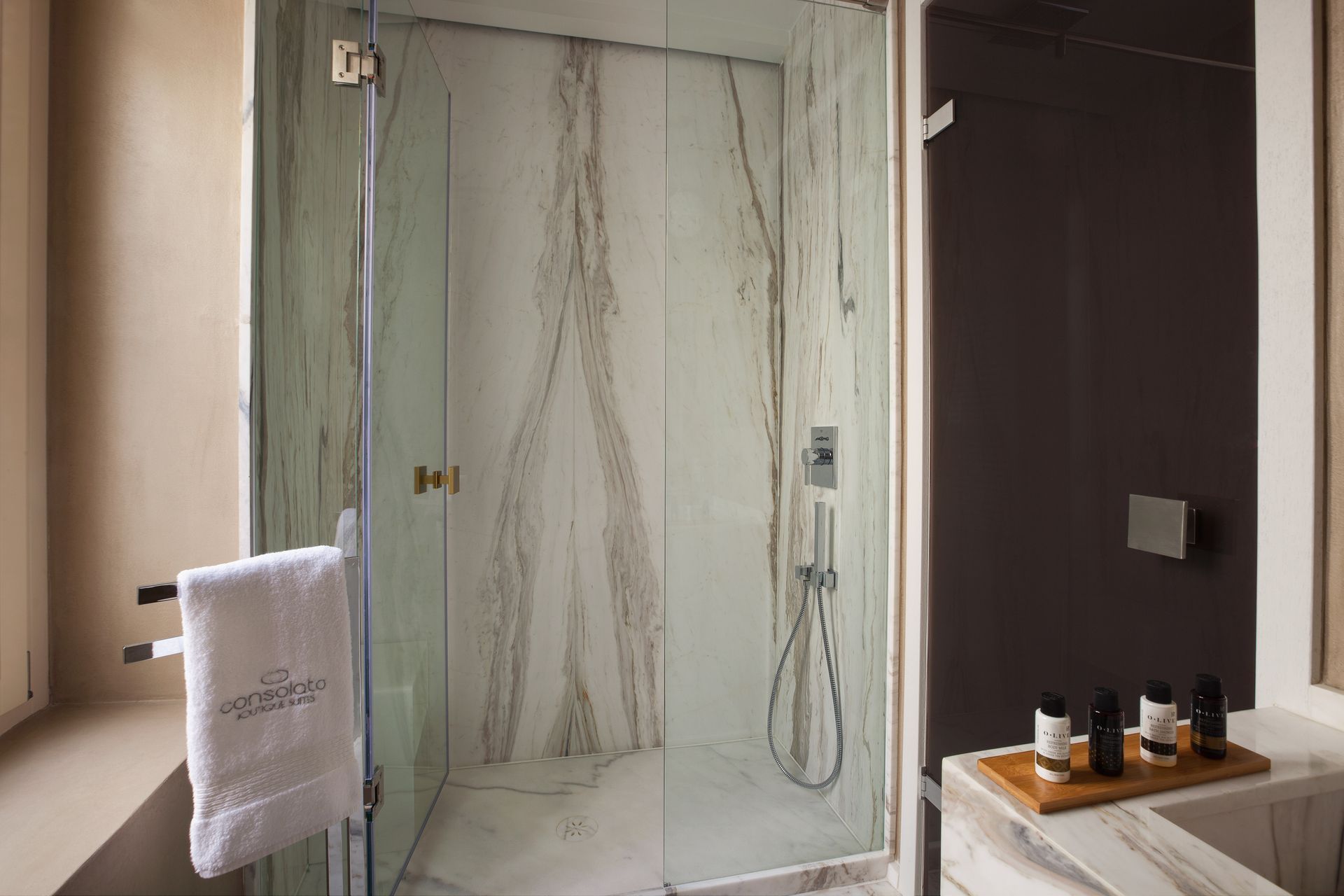 Consolato Boutique Suites