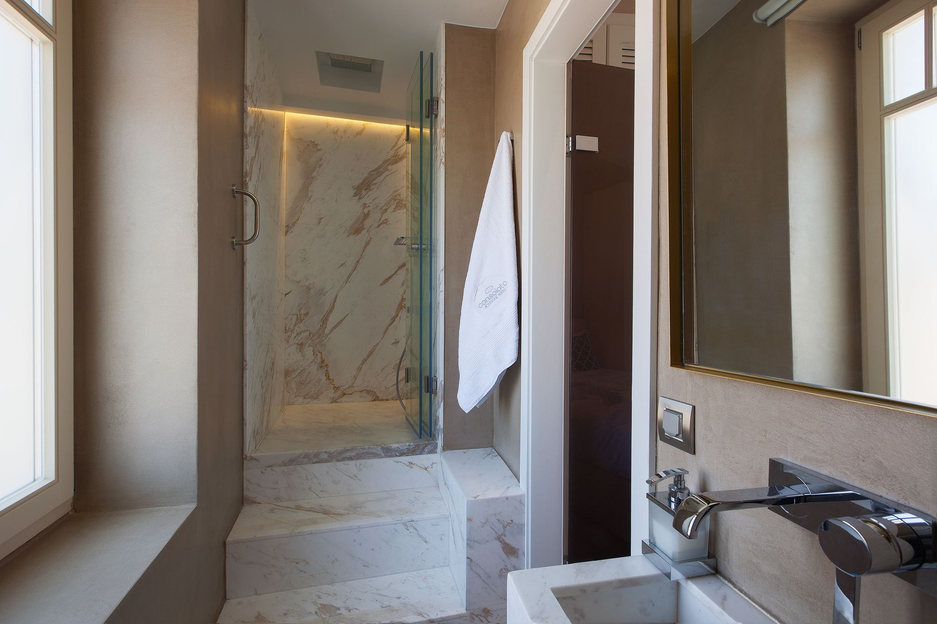 Consolato Boutique Suites