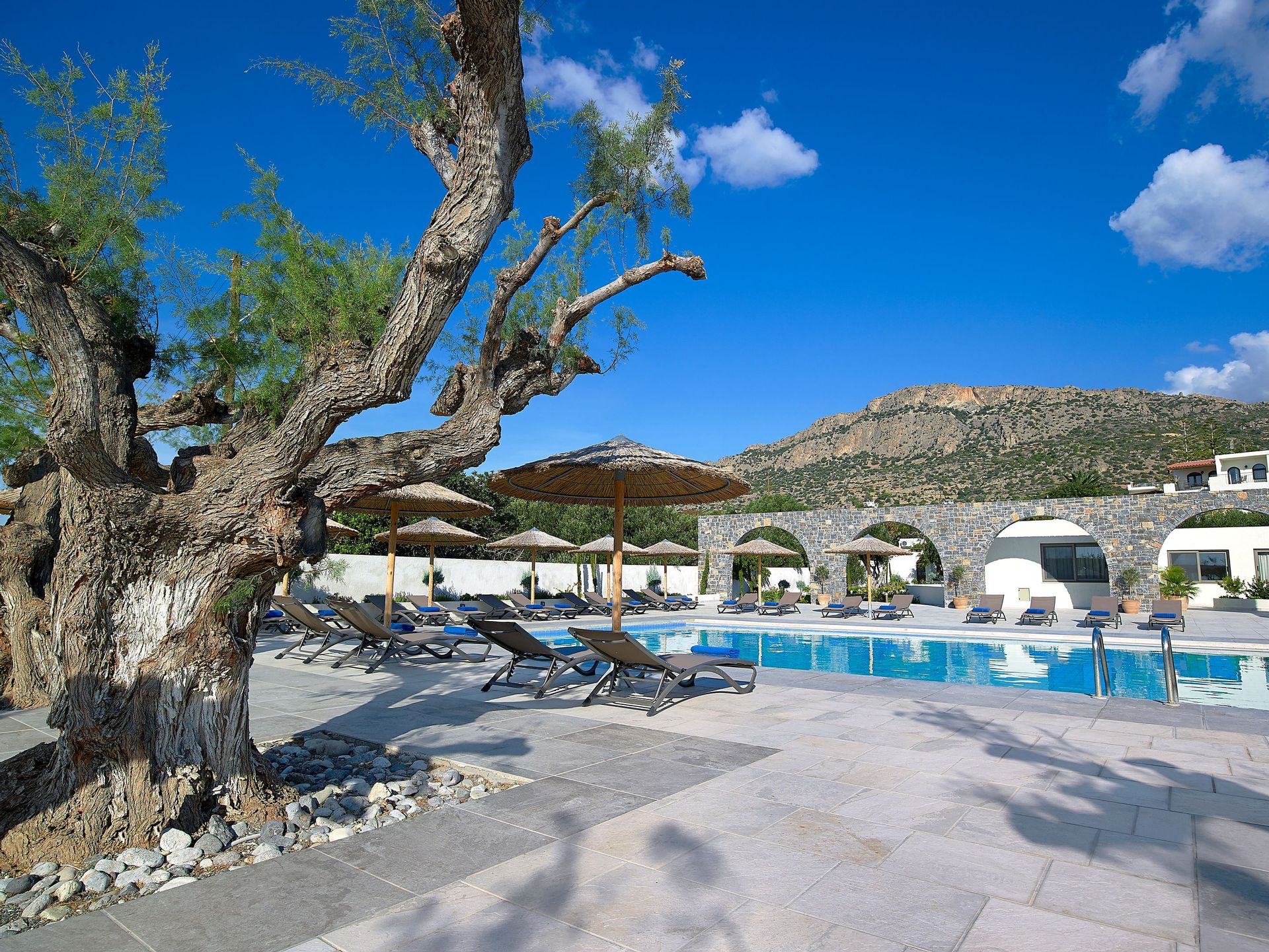 Coriva Beach Hotel