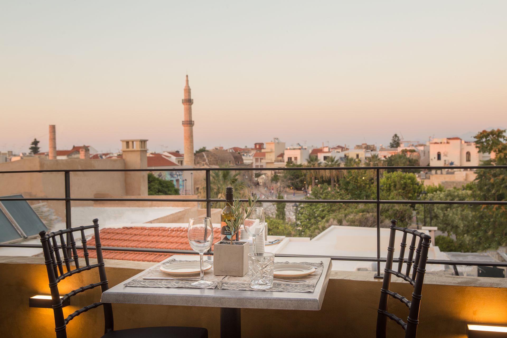 Cressa Suites – Adults Only