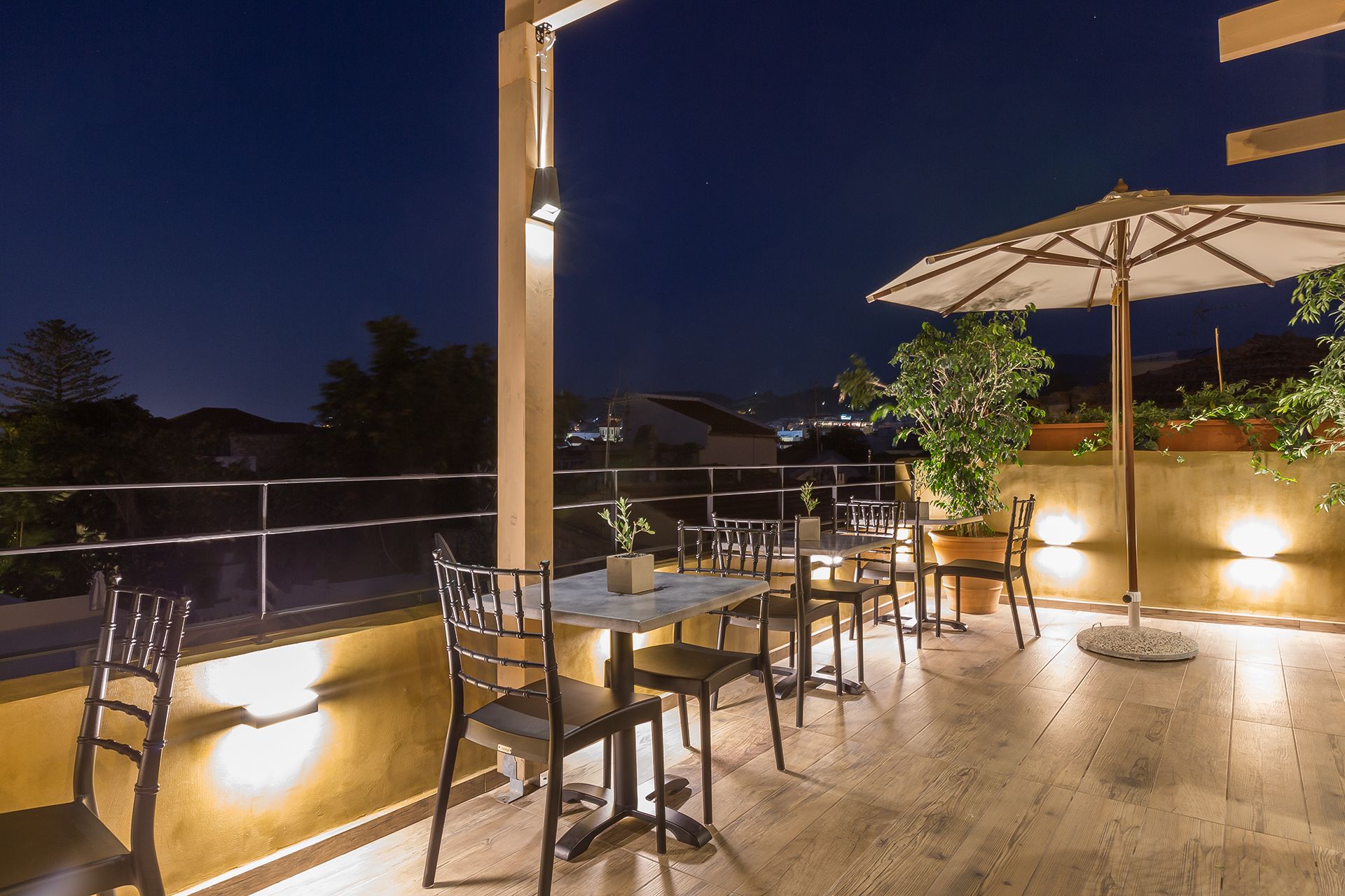 Cressa Suites – Adults Only