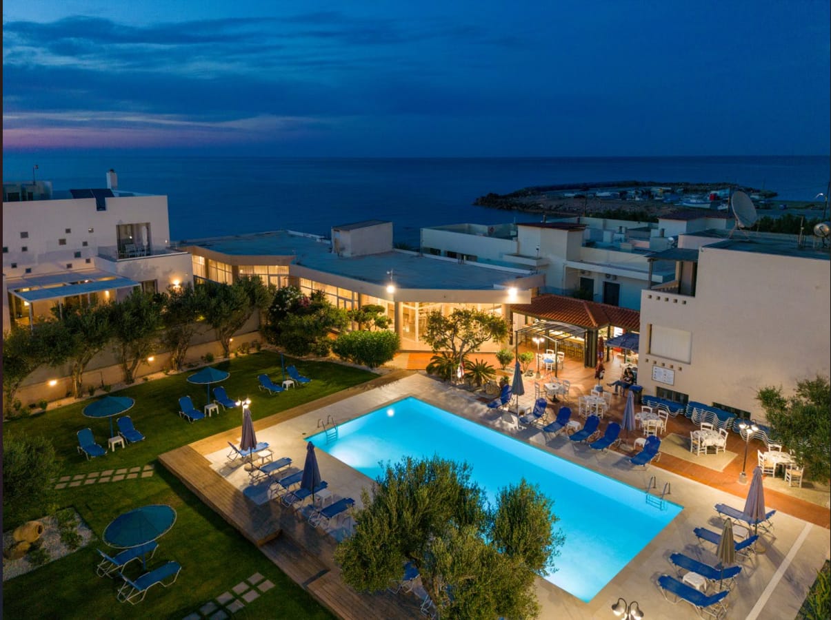 Creteco Hotel & Suites