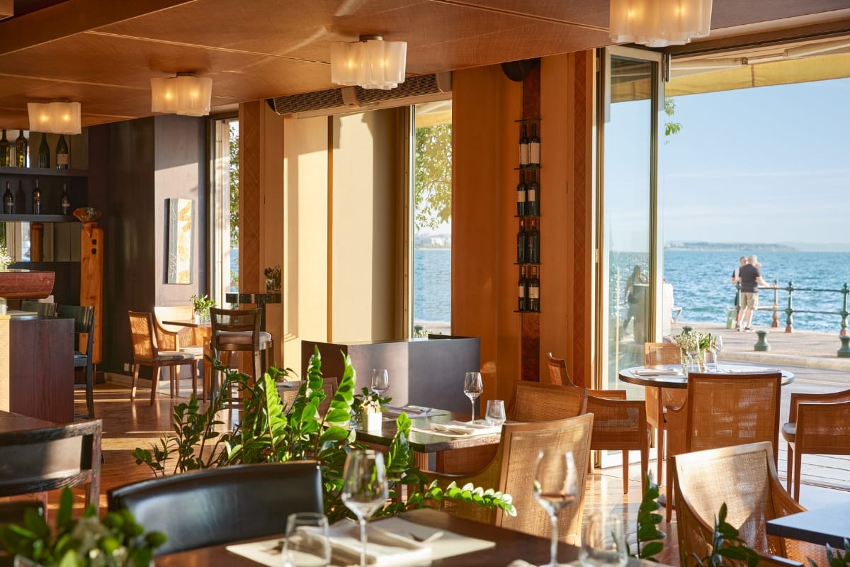 Daios Luxury Living