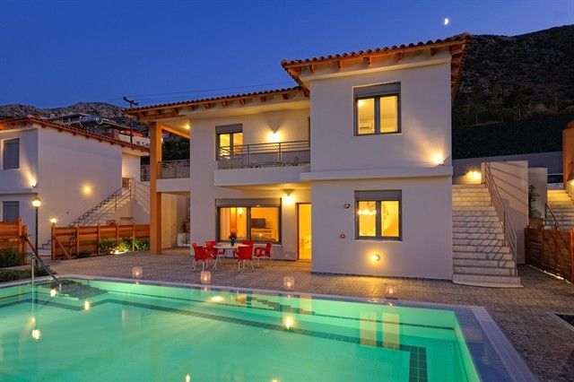 Danae’s Luxury Villas