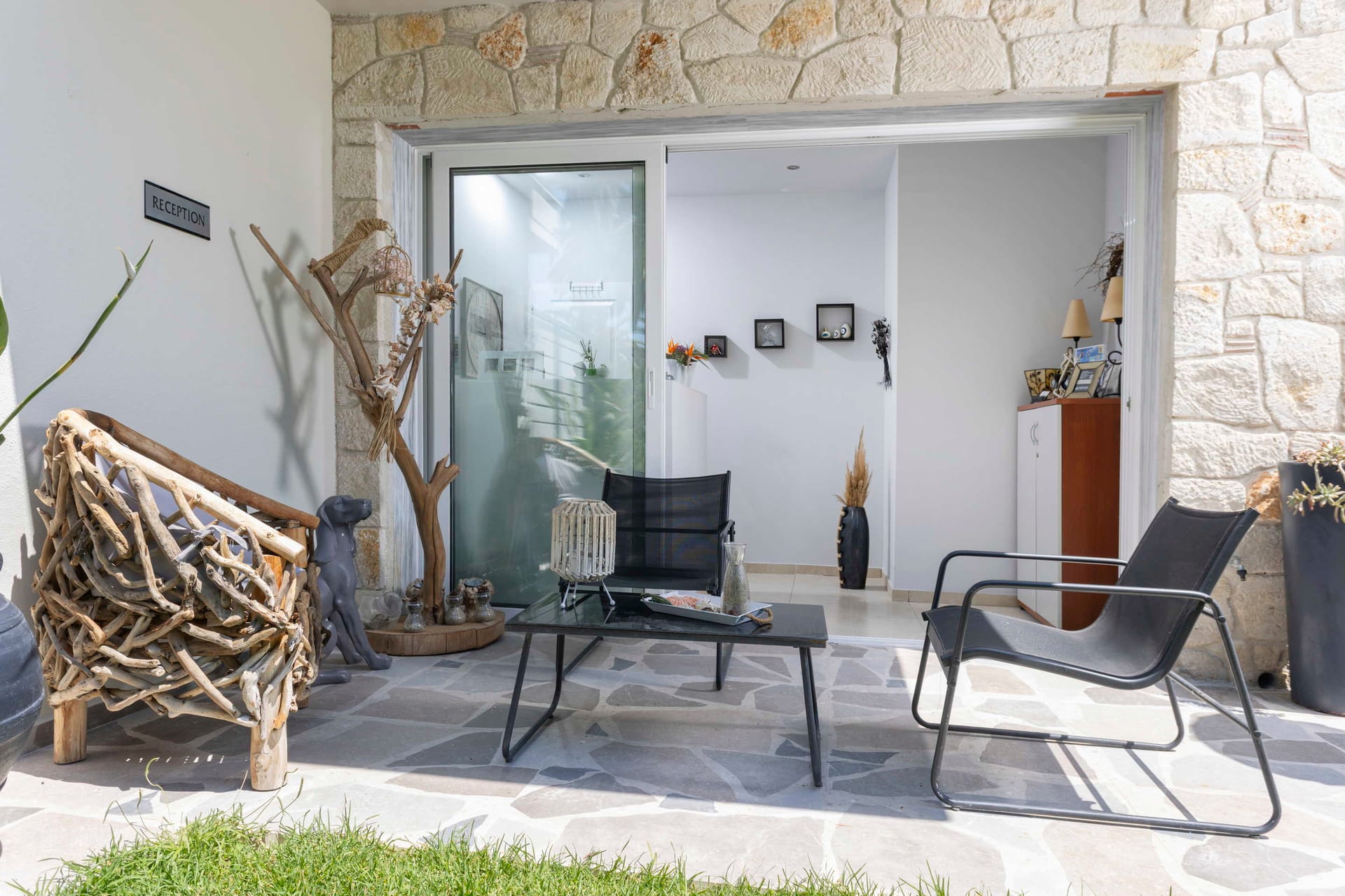 Danae Comfort Living
