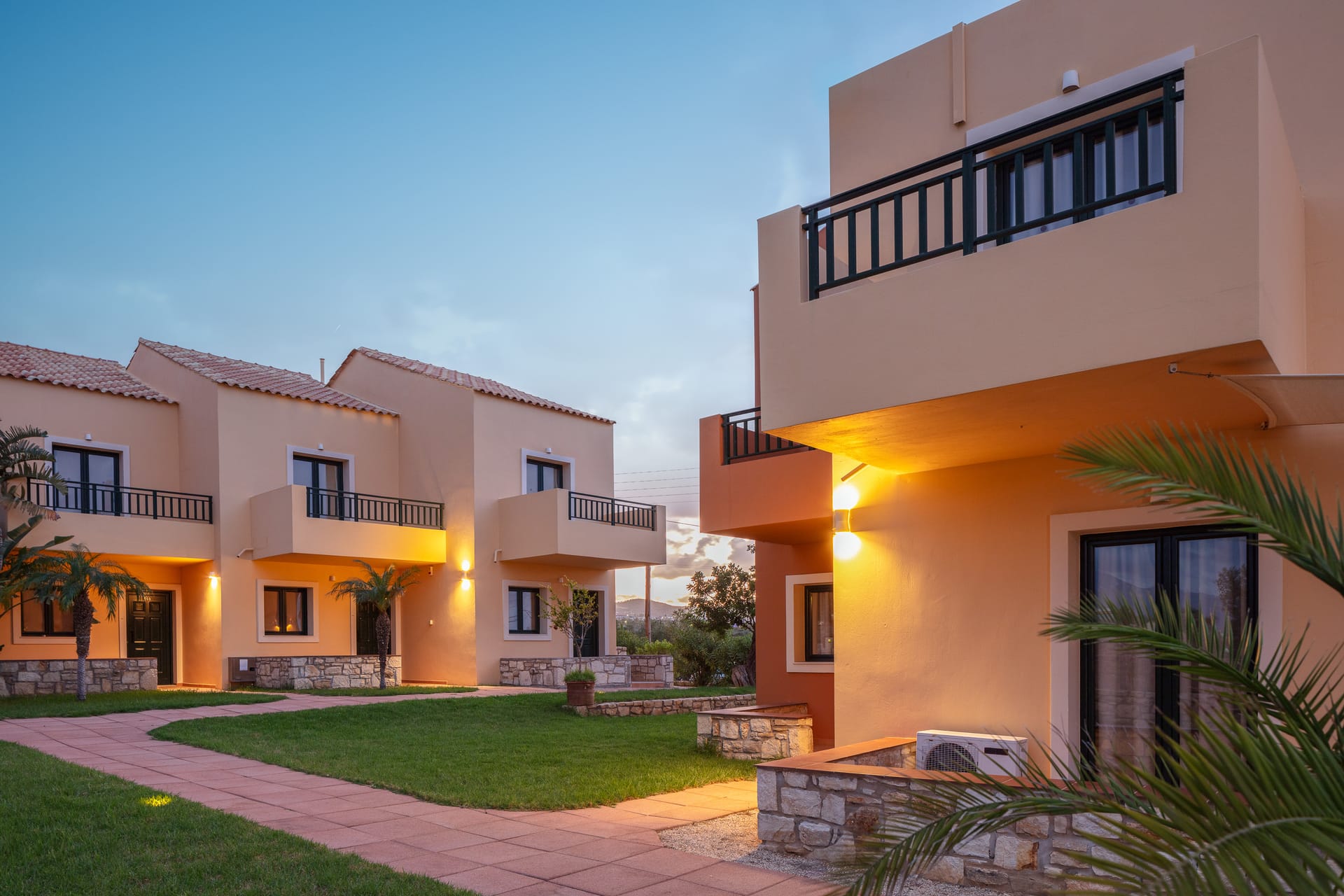 Dia Apartments