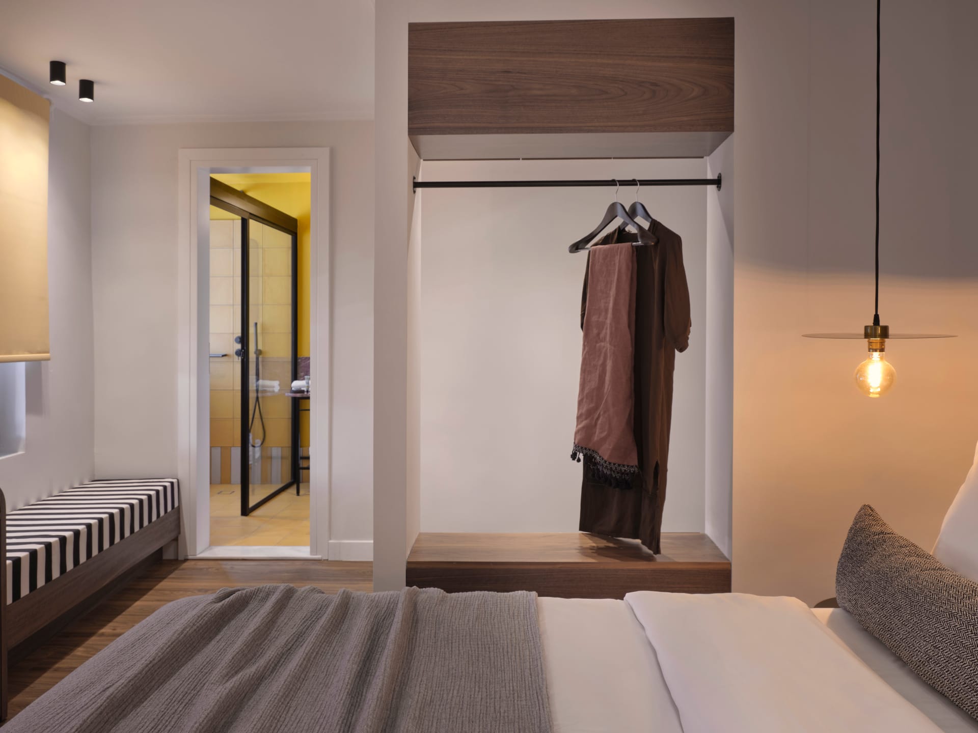 Astikon House