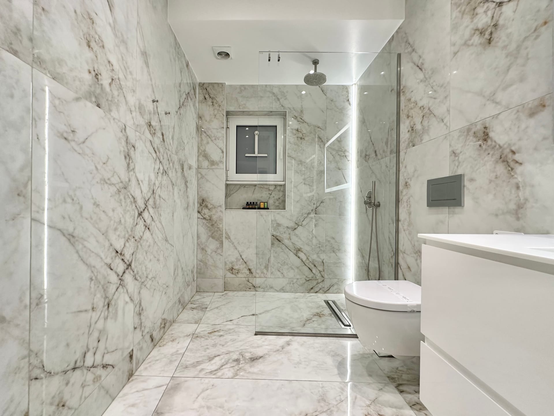 Elaia Luxury Selections | Athenian Riviera