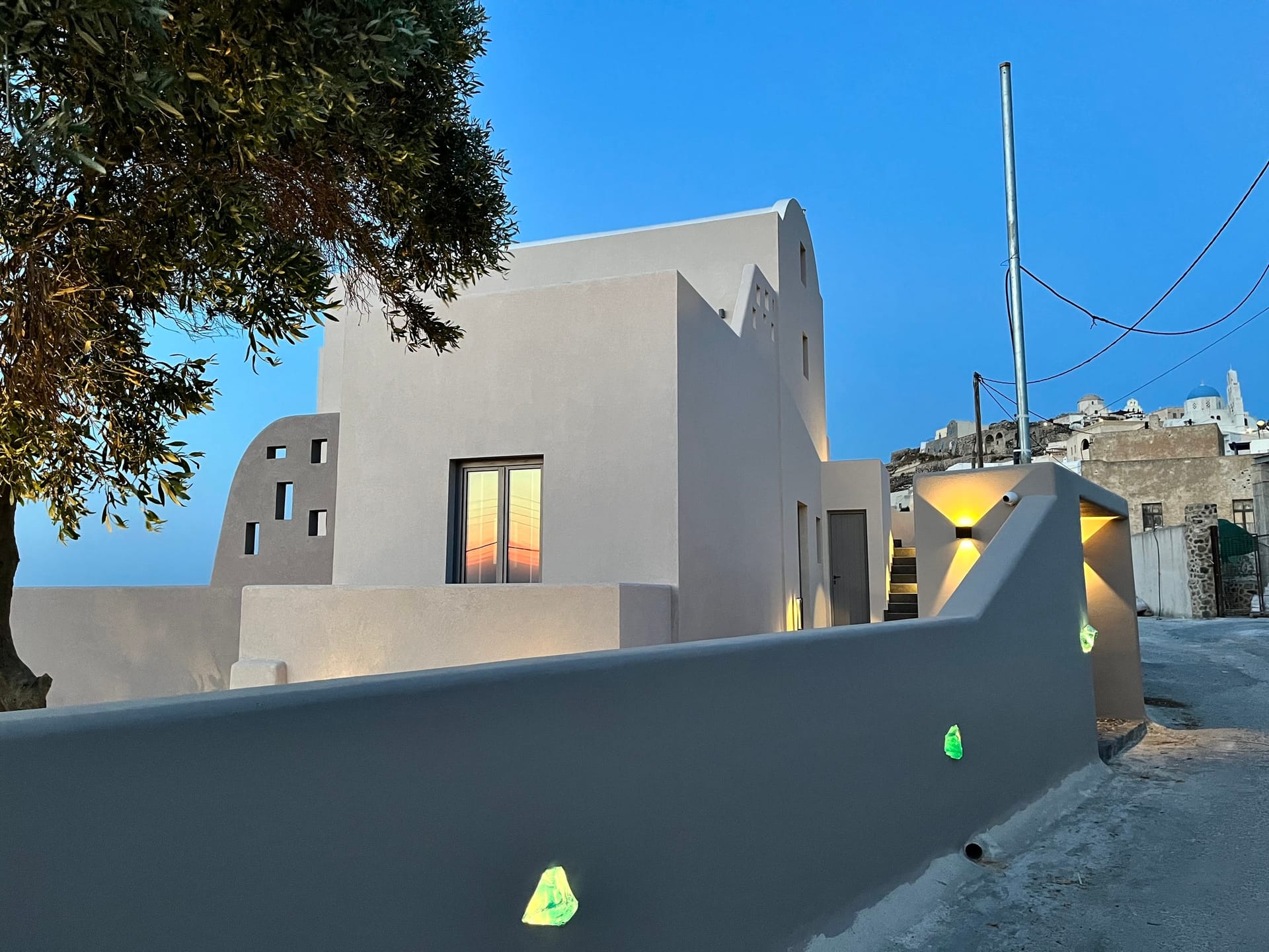 Elements Cozy Suites