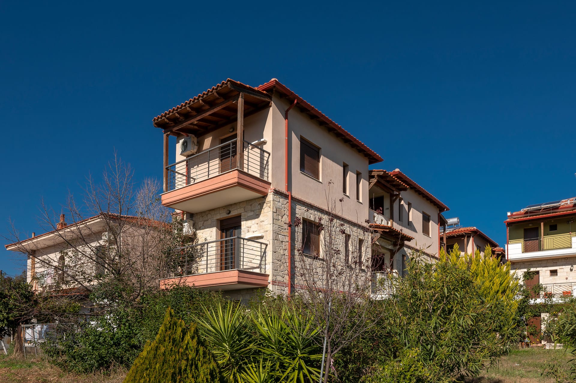 Eleon Suites & Apartments Halkidiki