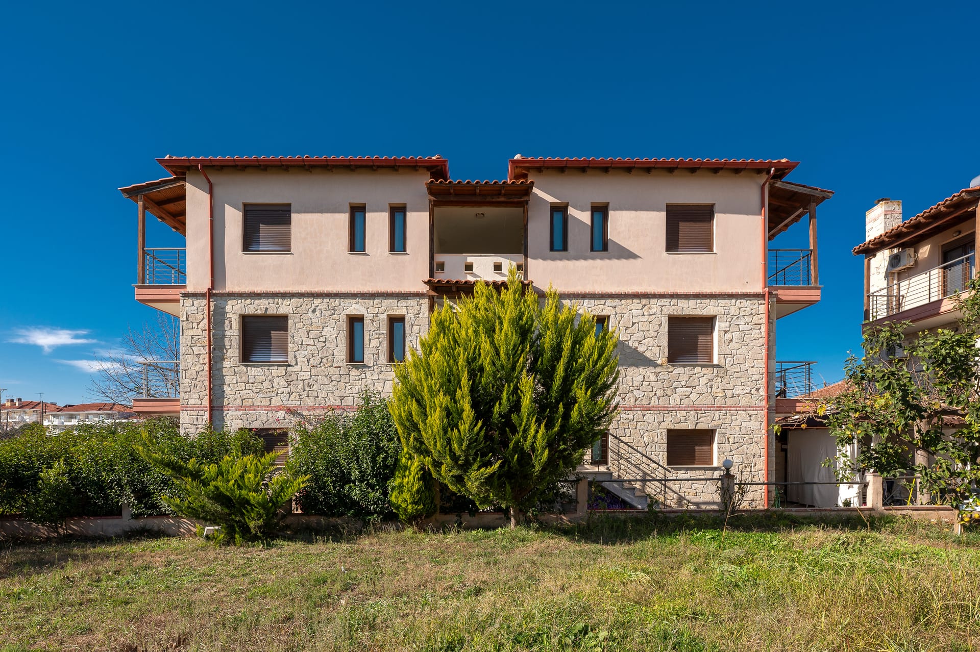 Eleon Suites & Apartments Halkidiki