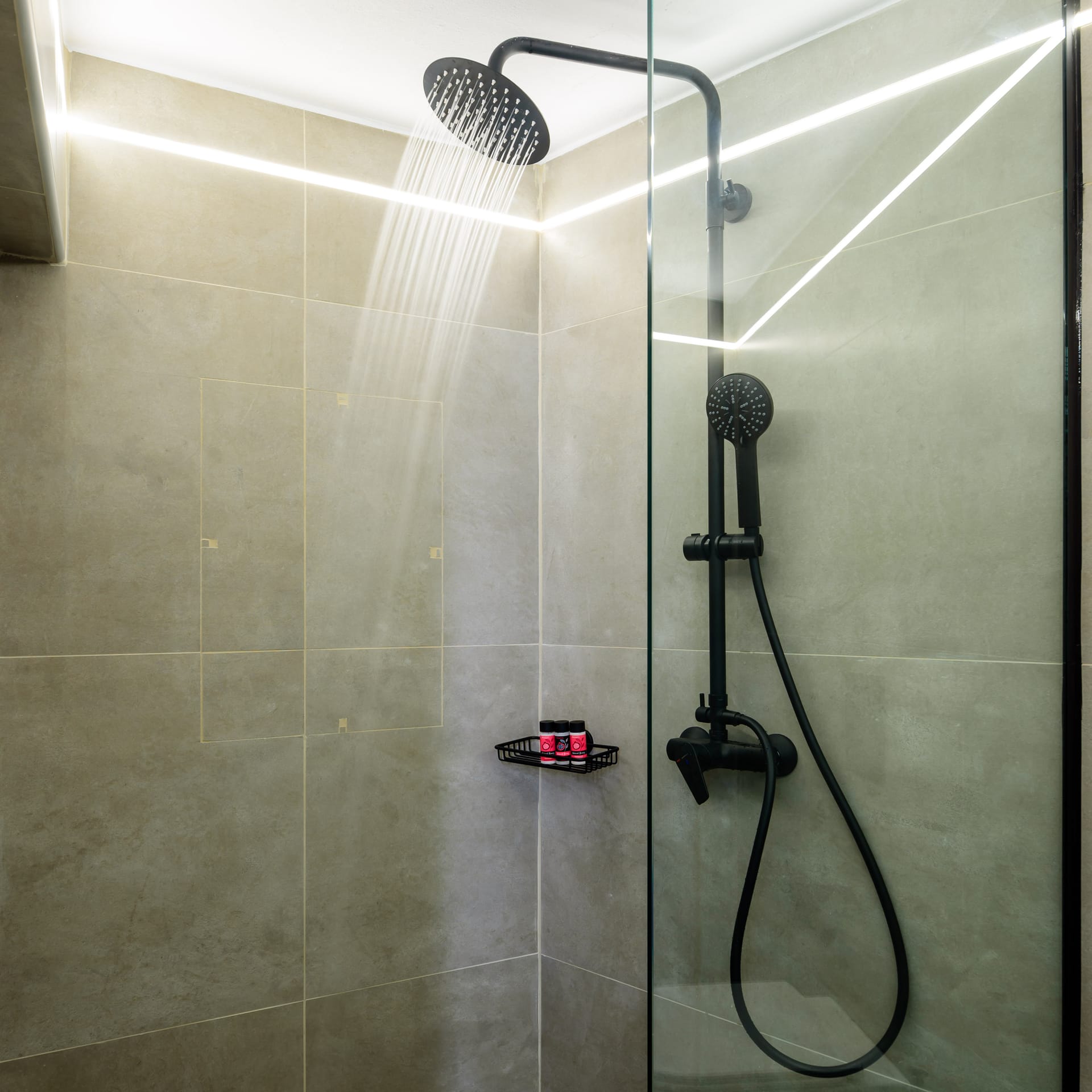 Elia Caldera Suites