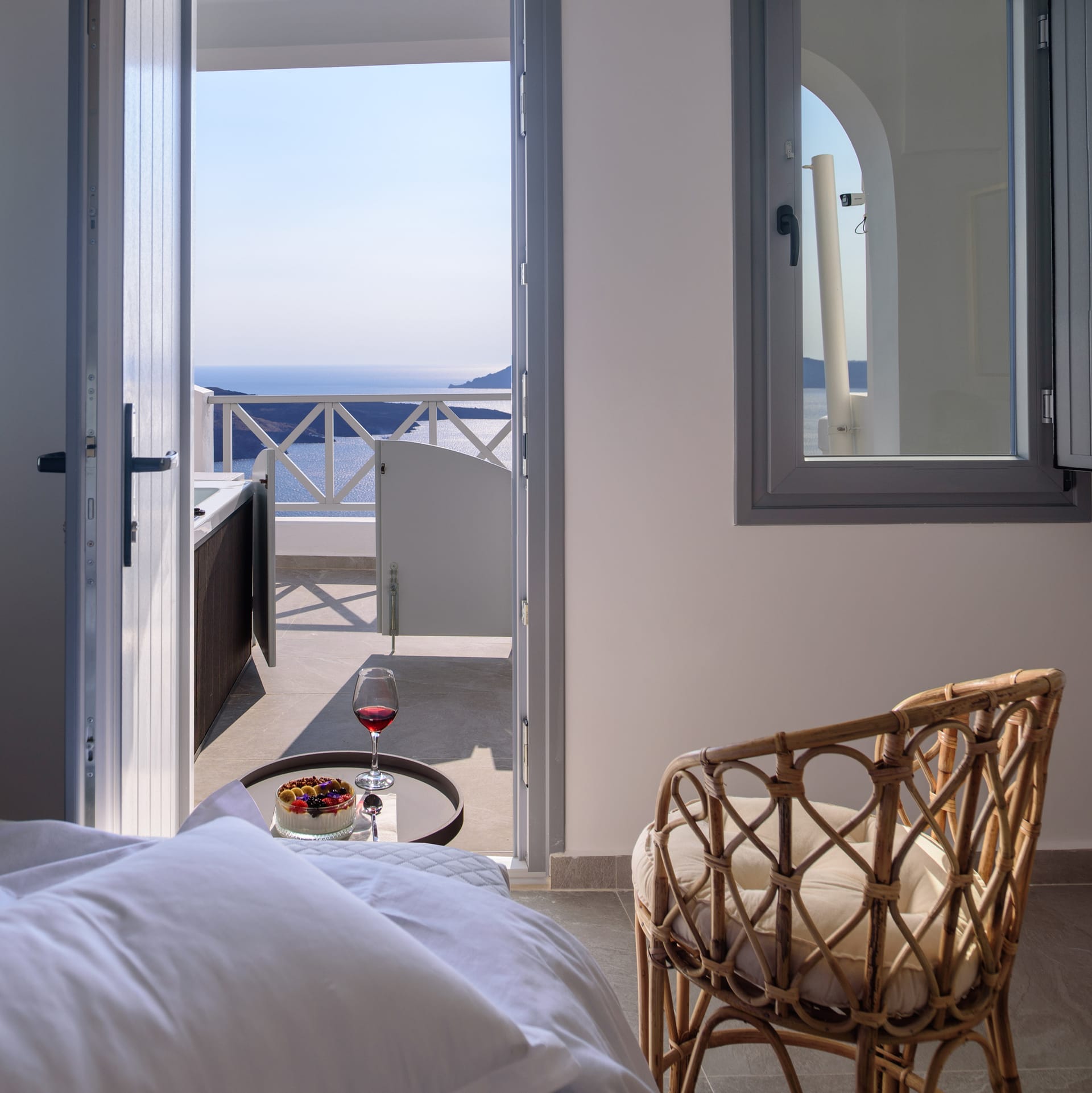 Elia Caldera Suites