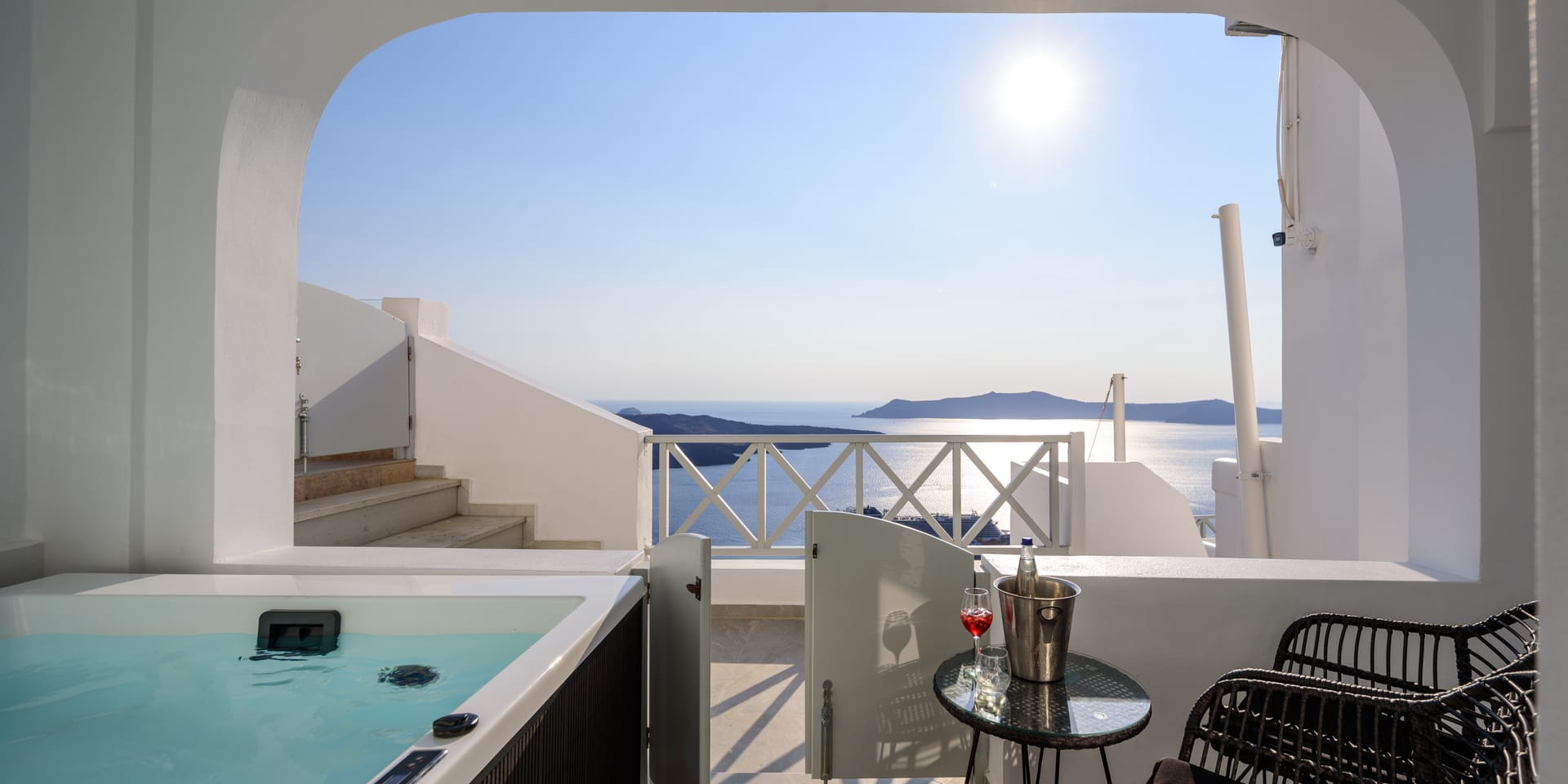 Elia Caldera Suites