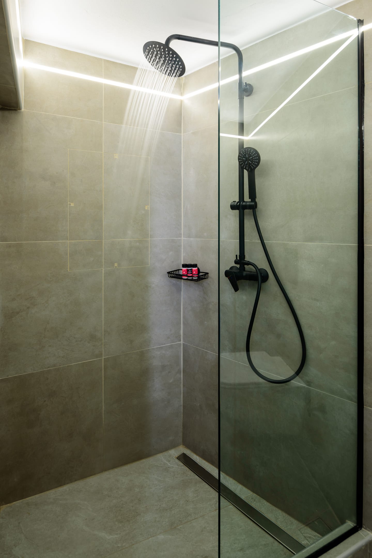 Elia Caldera Suites