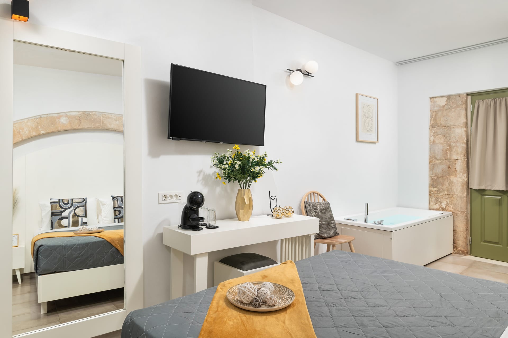 Elia Portou Luxury Residence