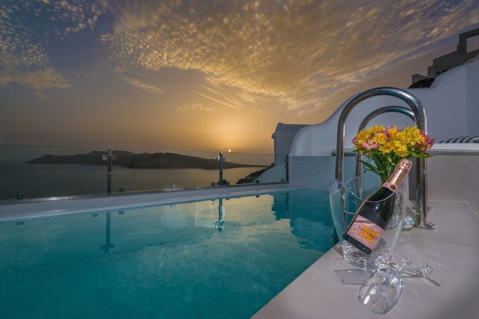 Elite Suites Oia